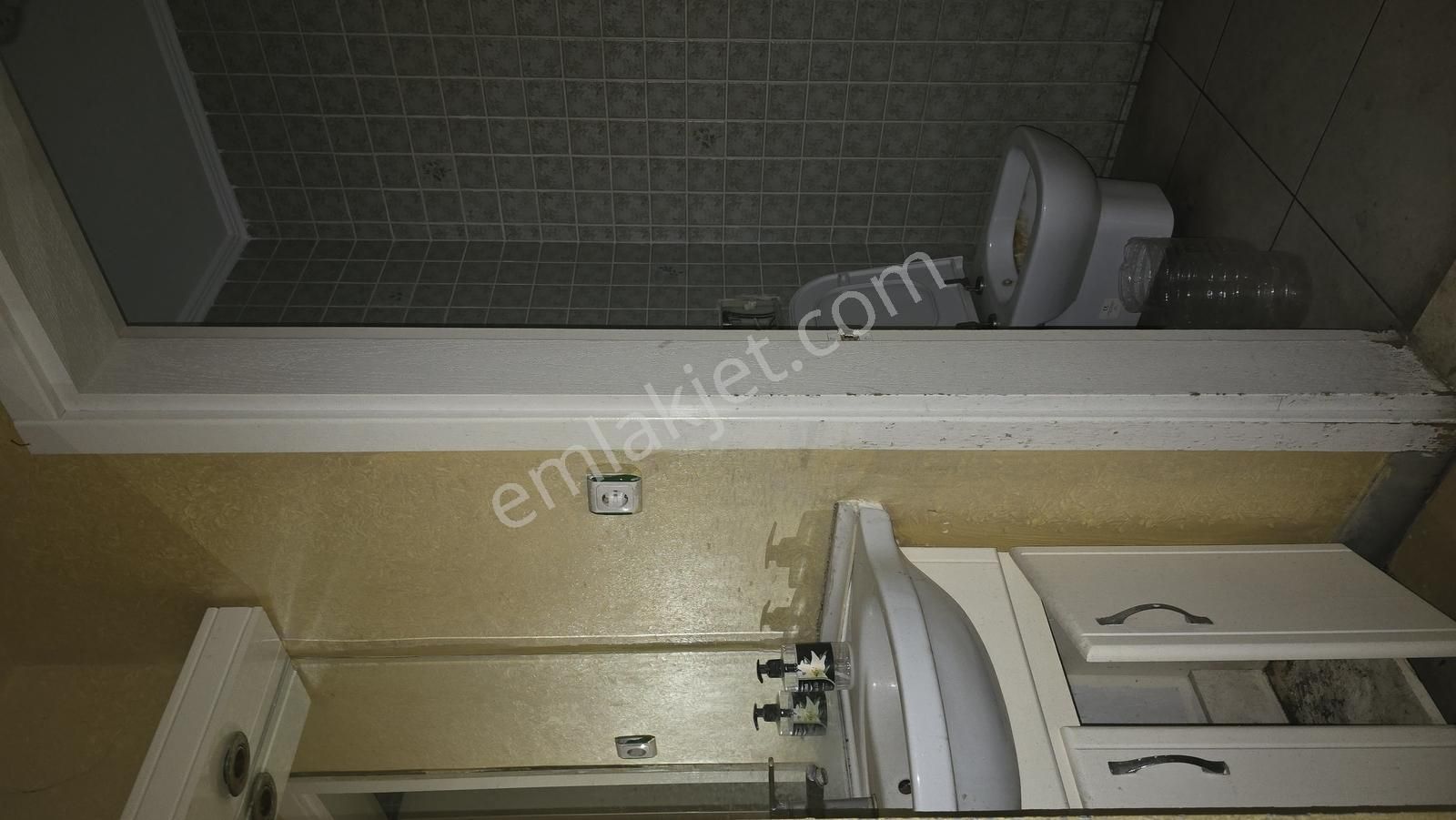 Ekol Center İş Merkezinde Köşe Konum Kiralık Dükkan - Görsel 13