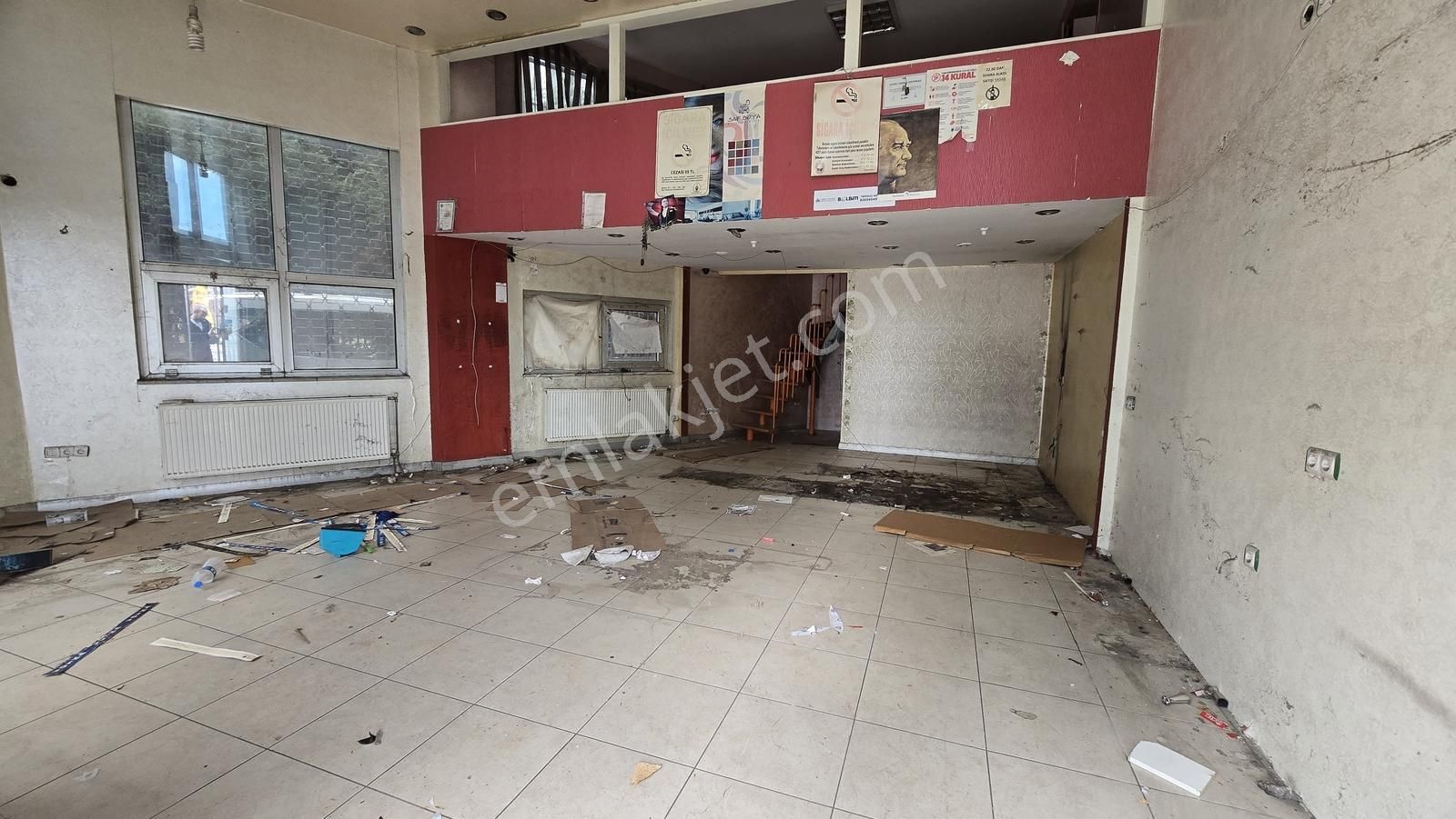 Ekol Center İş Merkezinde Köşe Konum Kiralık Dükkan - Görsel 9