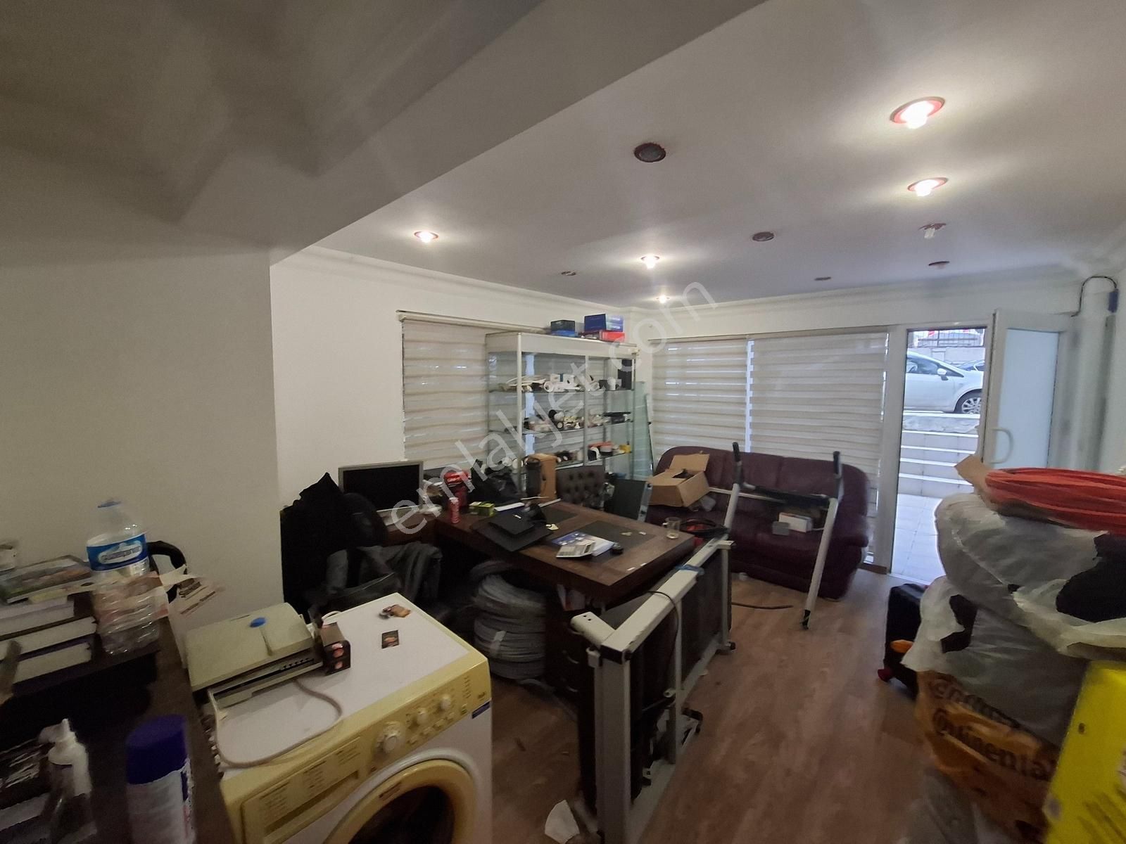 Altın Emlaktan Bakırköy İncirli Caddesinde Yatırımlık Dükkan - Görsel 5