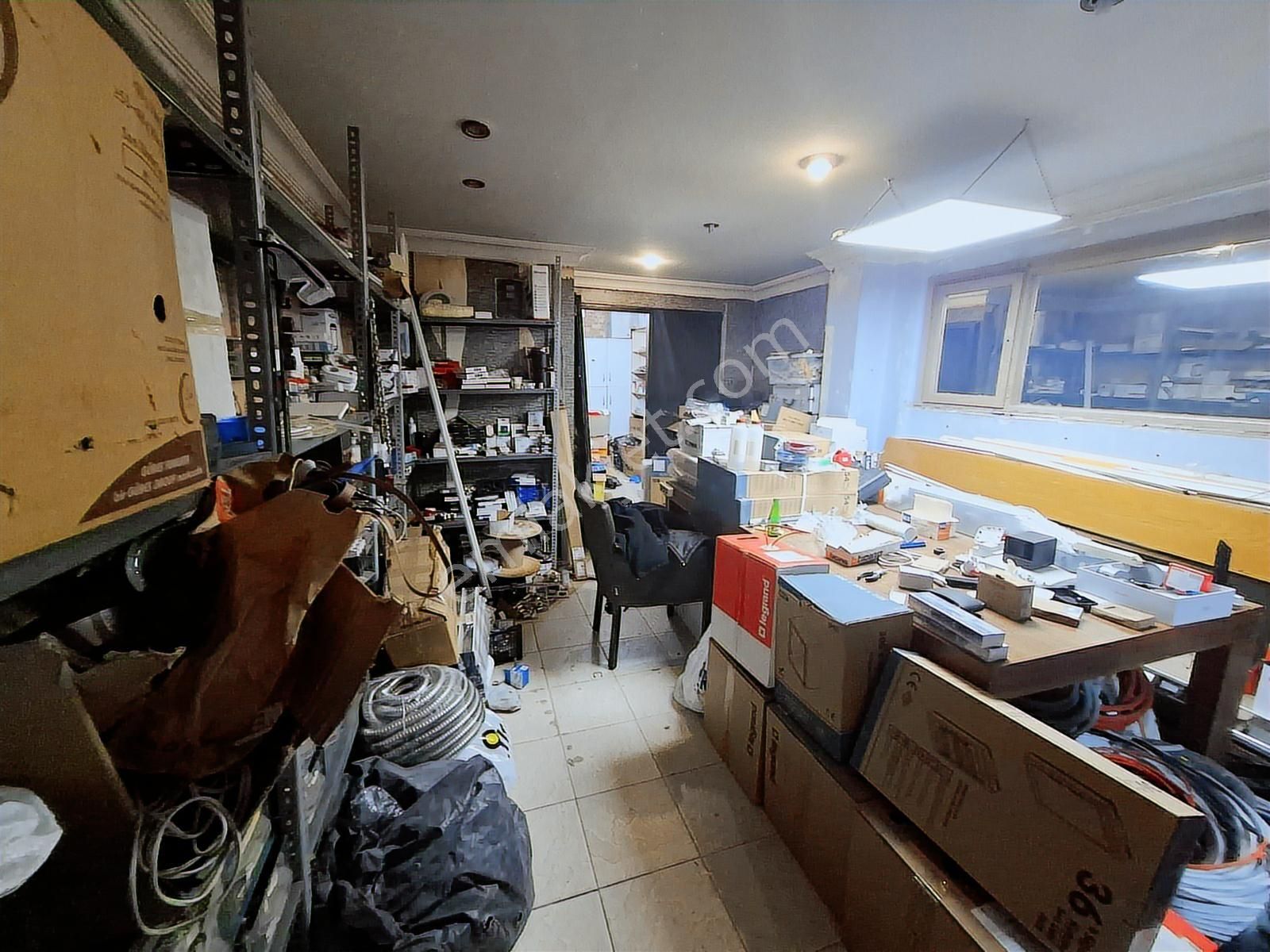 Altın Emlaktan Bakırköy İncirli Caddesinde Yatırımlık Dükkan - Görsel 6