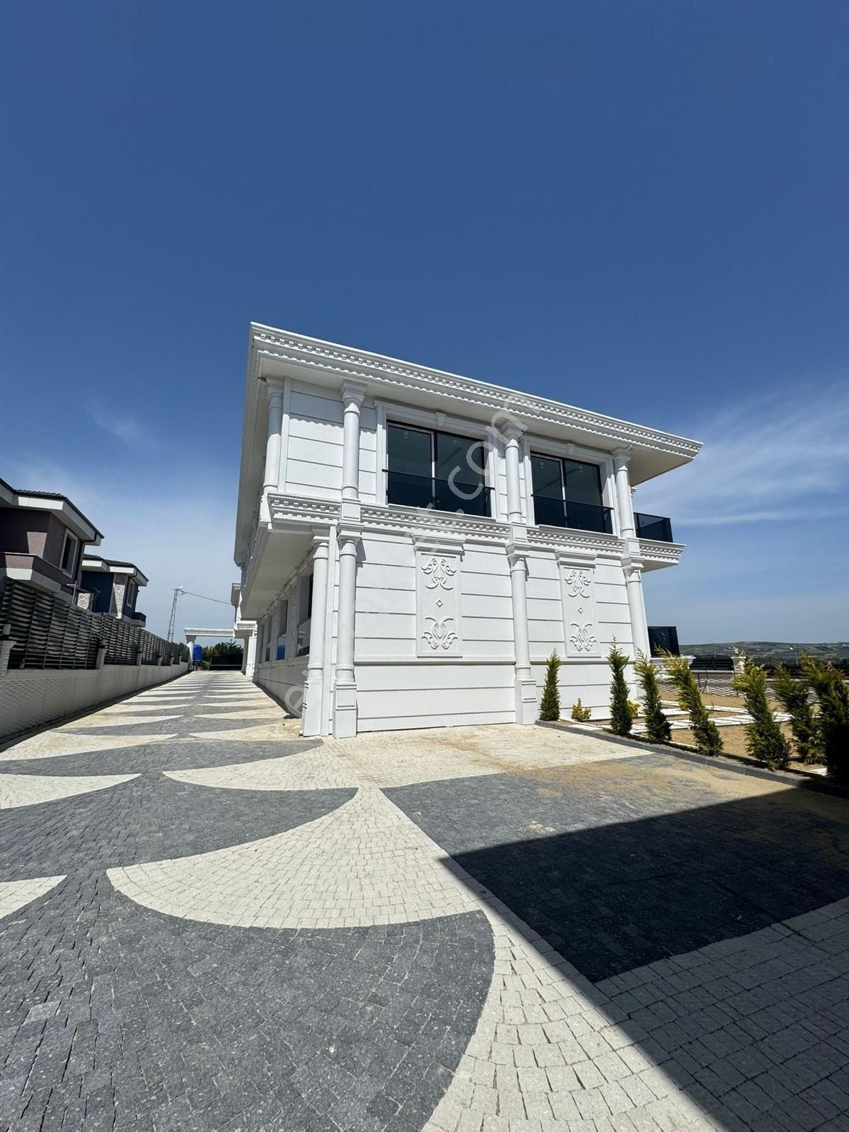 Altın Emlaktan Selimpaşada Site İçersinde Villa - Görsel 19