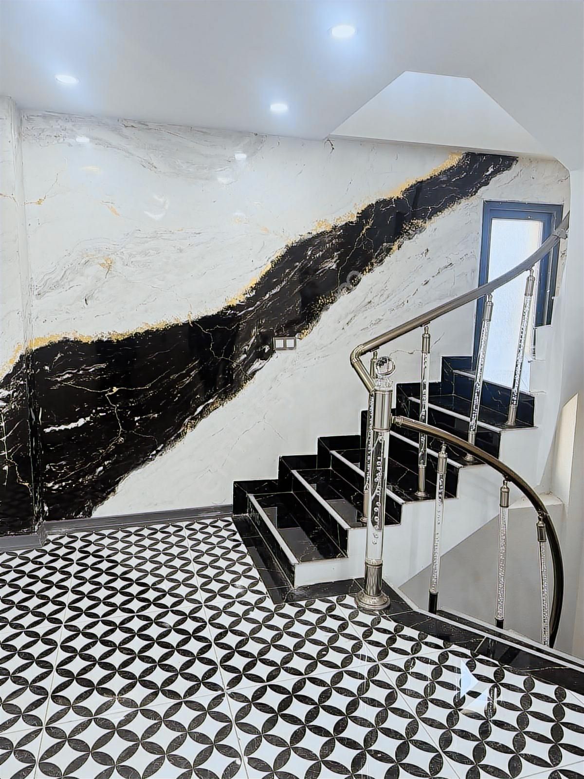 Altın Emlaktan Selimpaşada Site İçersinde Villa - Görsel 18