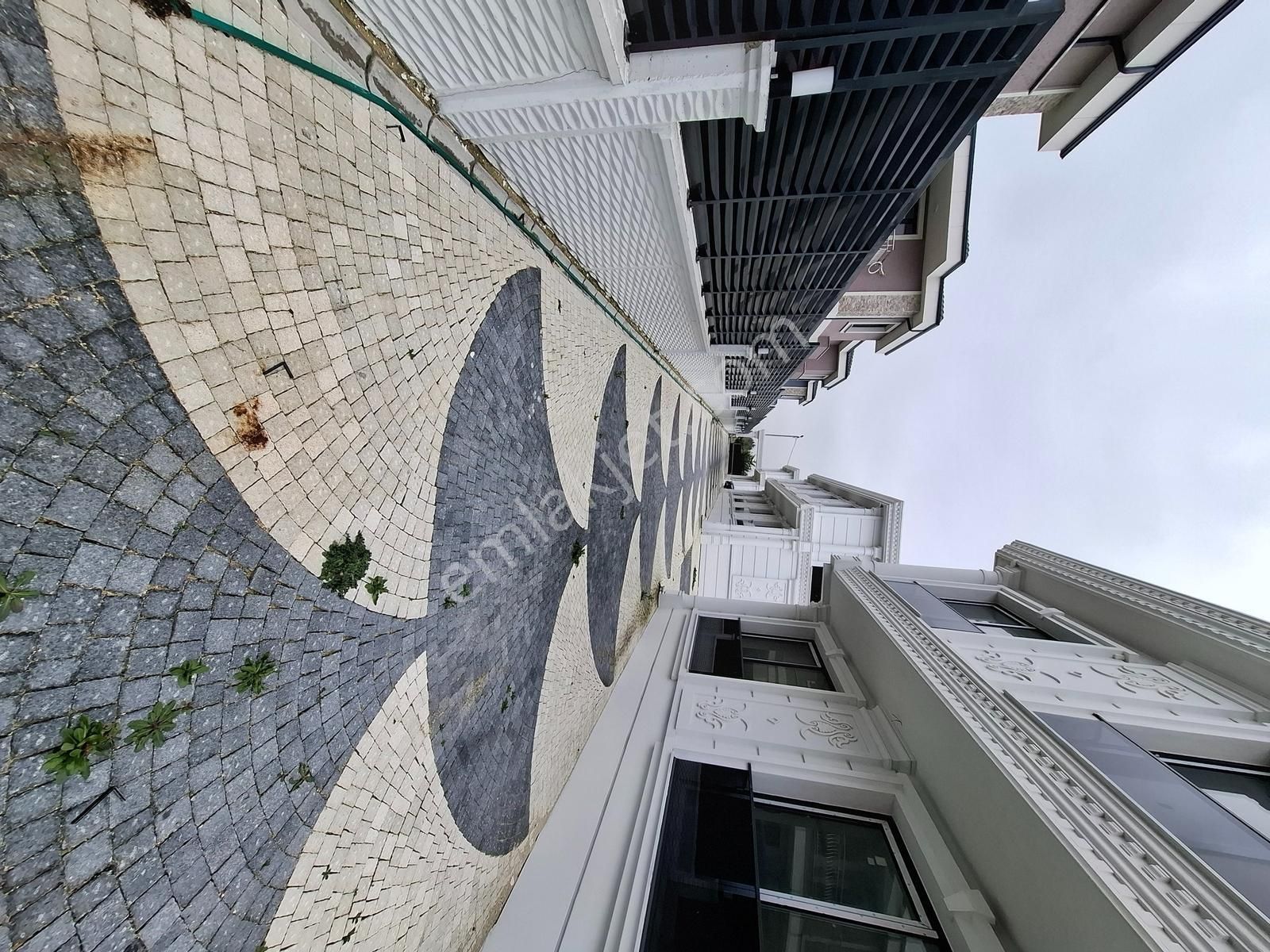 Altın Emlaktan Selimpaşada Site İçersinde Villa - Görsel 28