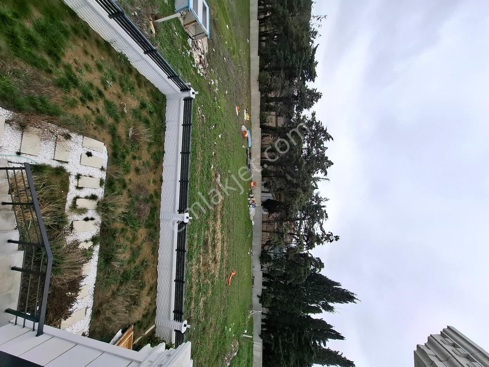 Altın Emlaktan Selimpaşada Site İçersinde Villa - Görsel 21