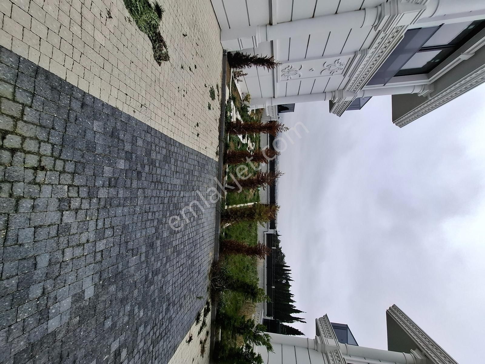 Altın Emlaktan Selimpaşada Site İçersinde Villa - Görsel 25