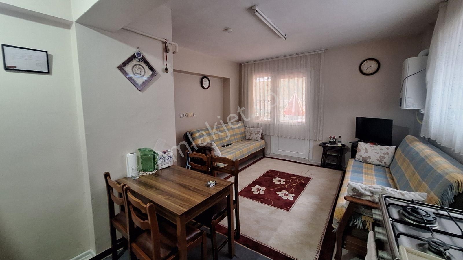 Güngörende Metro & Tramvaya Yakın 2+1 Bahçe Girişli Daire - Görsel 15