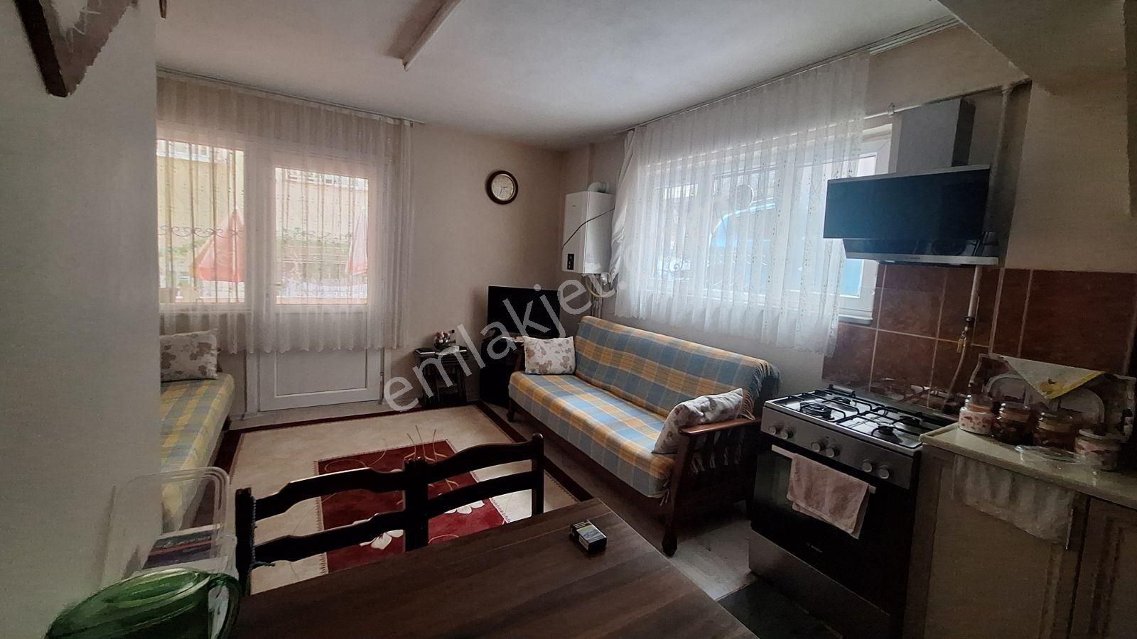 Güngörende Metro & Tramvaya Yakın 2+1 Bahçe Girişli Daire - Görsel 20