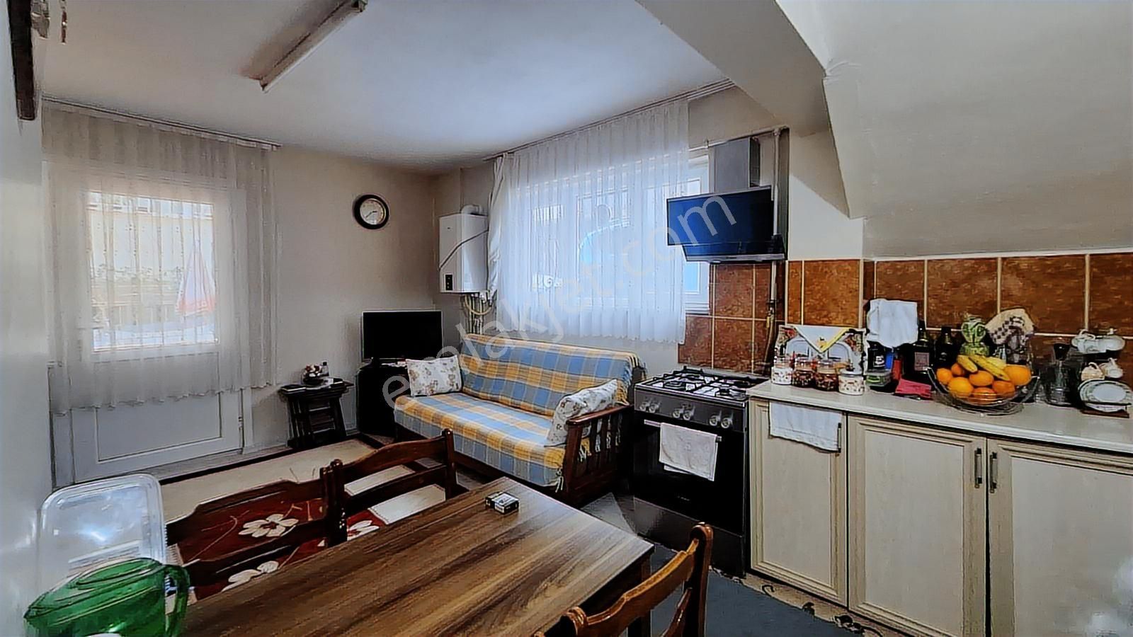 Güngörende Metro & Tramvaya Yakın 2+1 Bahçe Girişli Daire - Görsel 21