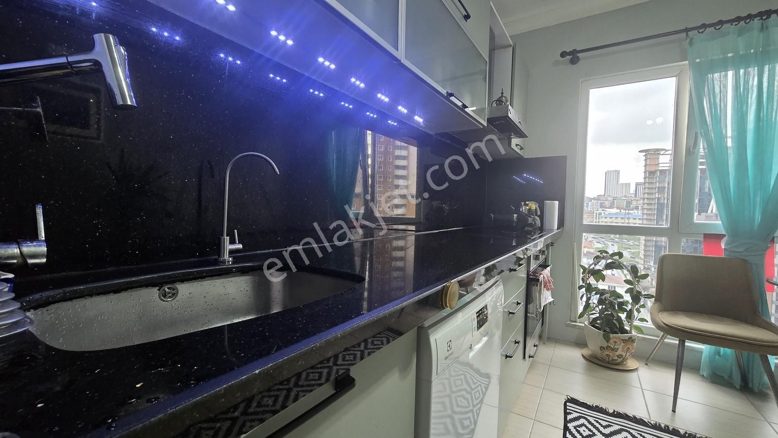 Akevler Mahallesi Eşyalı Yatırımlık 2+1 Satılık Daire - Görsel 2