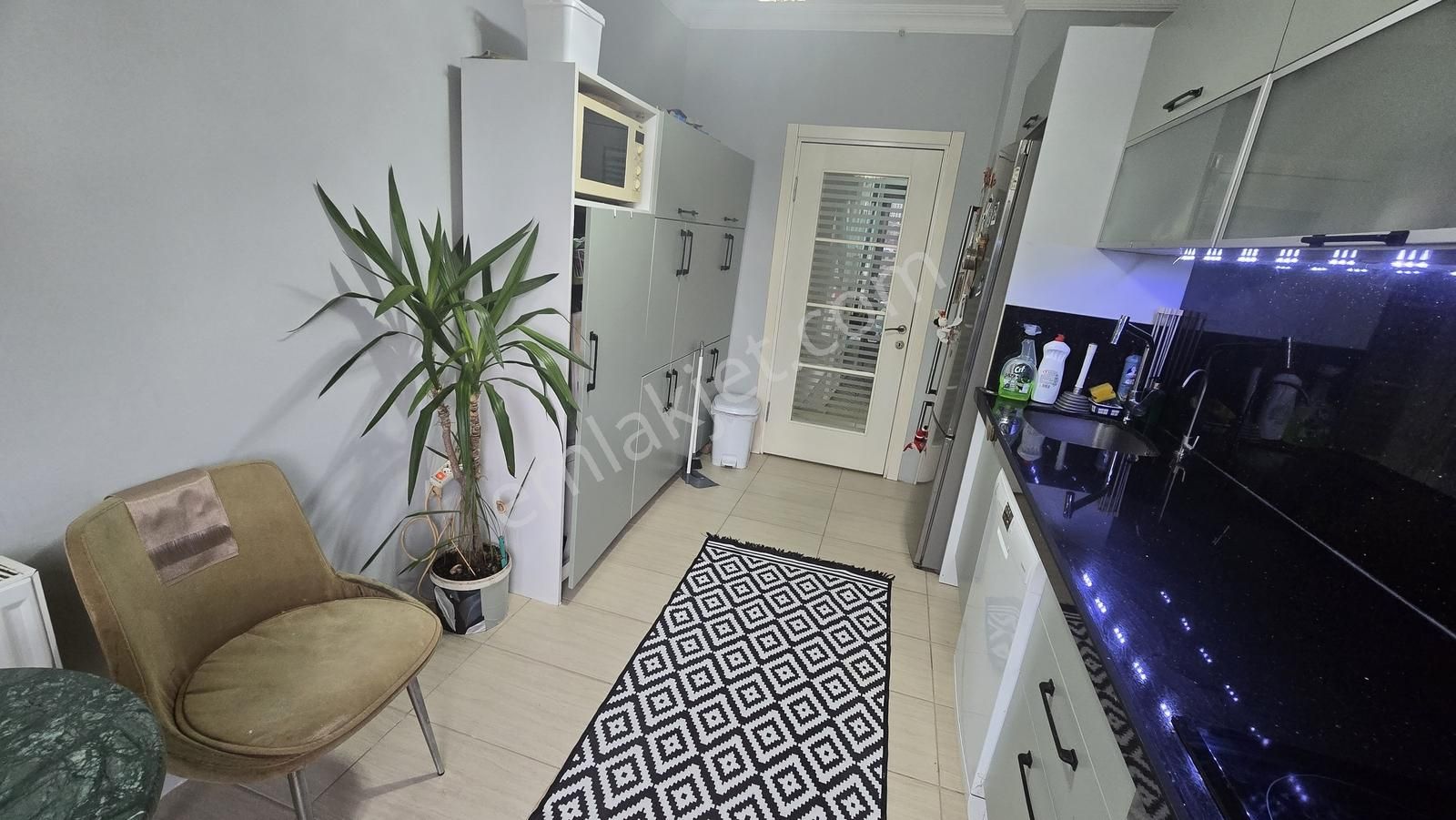 Akevler Mahallesi Eşyalı Yatırımlık 2+1 Satılık Daire - Görsel 4