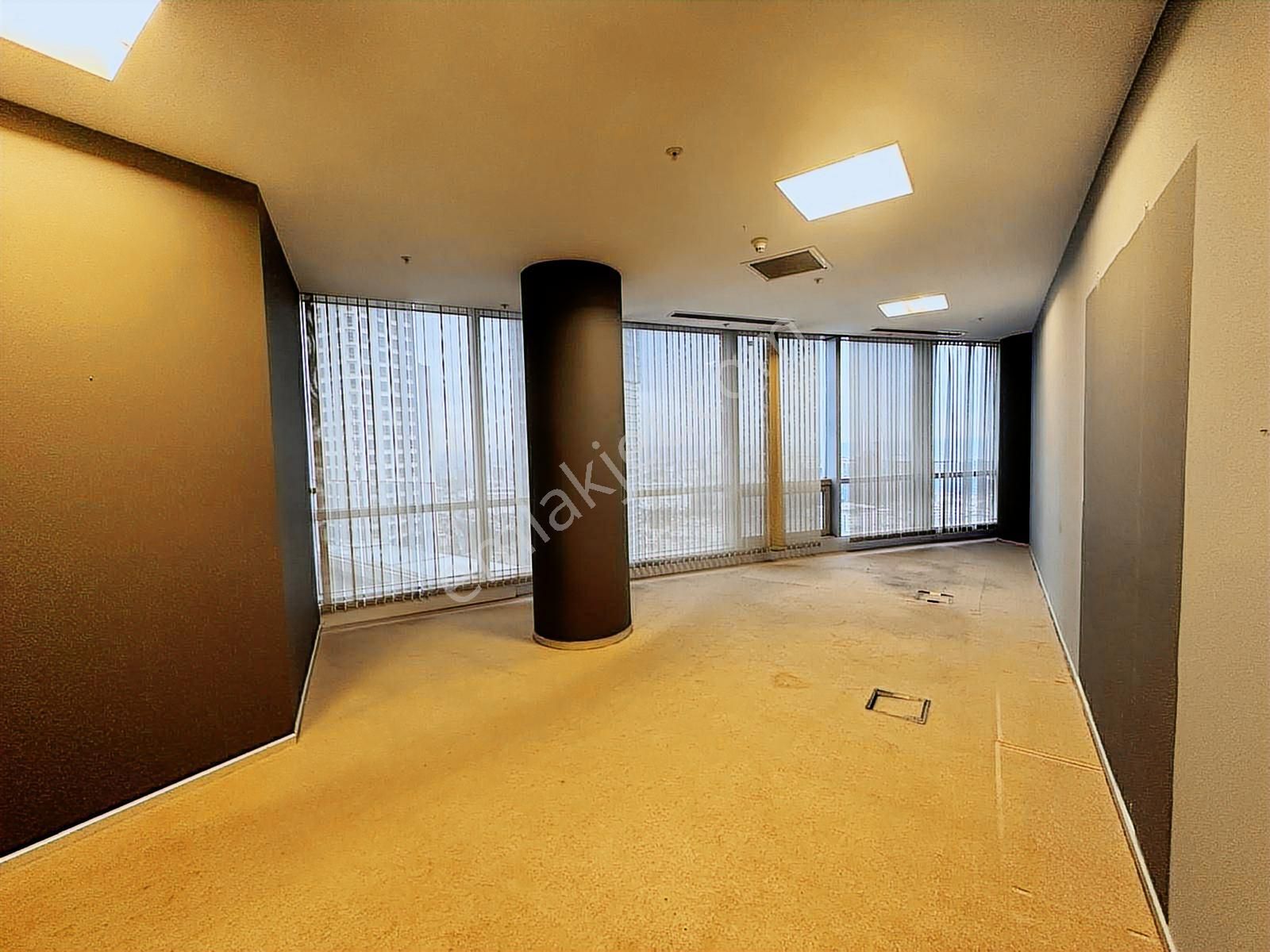 Remax'tan Bomonti Business Teraslı Tek Ofisi Kiralık 450 M2 - Görsel 2