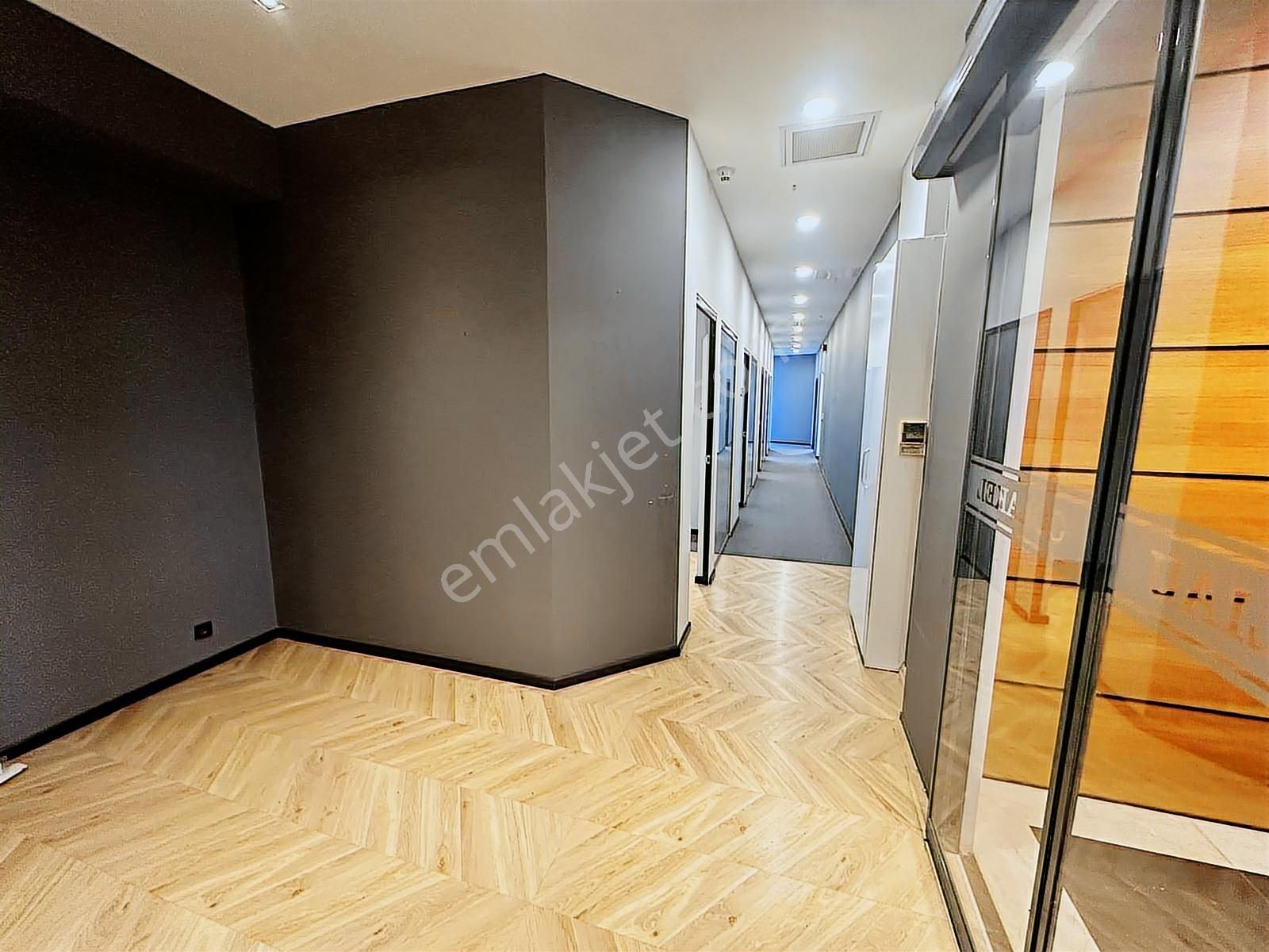 Remax'tan Bomonti Business Teraslı Tek Ofisi Kiralık 450 M2 - Görsel 17