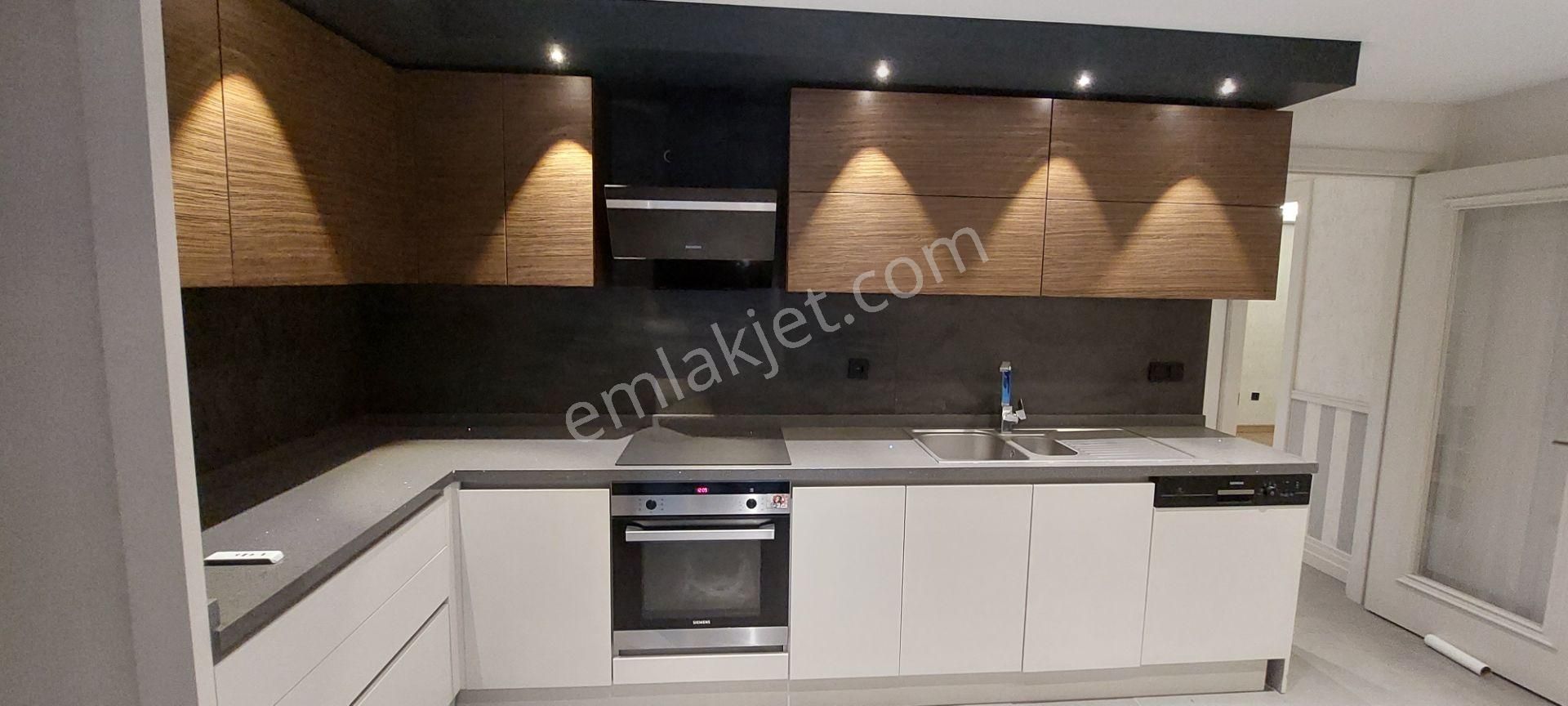 Avcılar Caddebostan Projesinde 150m2 Lüks Bahçeli Dubleks Daire - Görsel 16