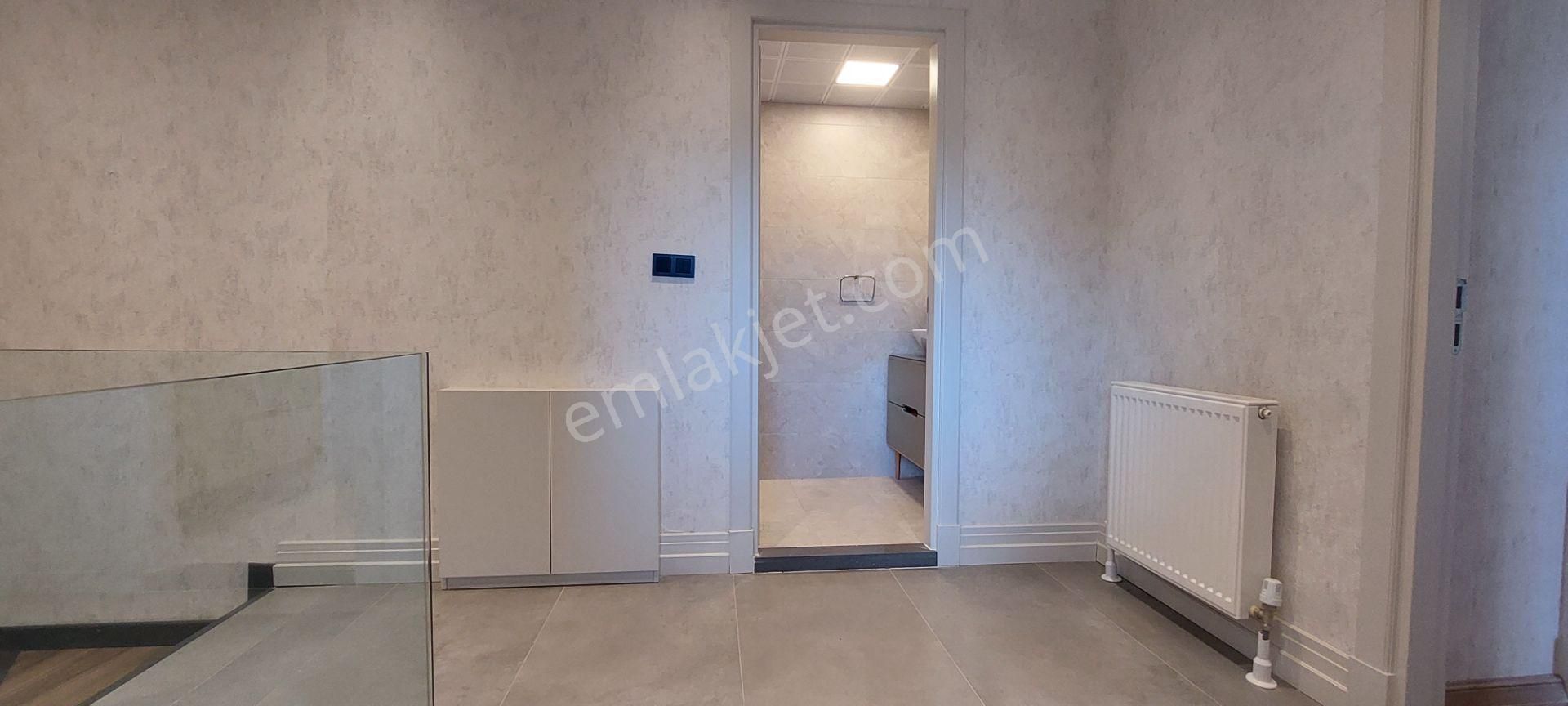 Avcılar Caddebostan Projesinde 150m2 Lüks Bahçeli Dubleks Daire - Görsel 23