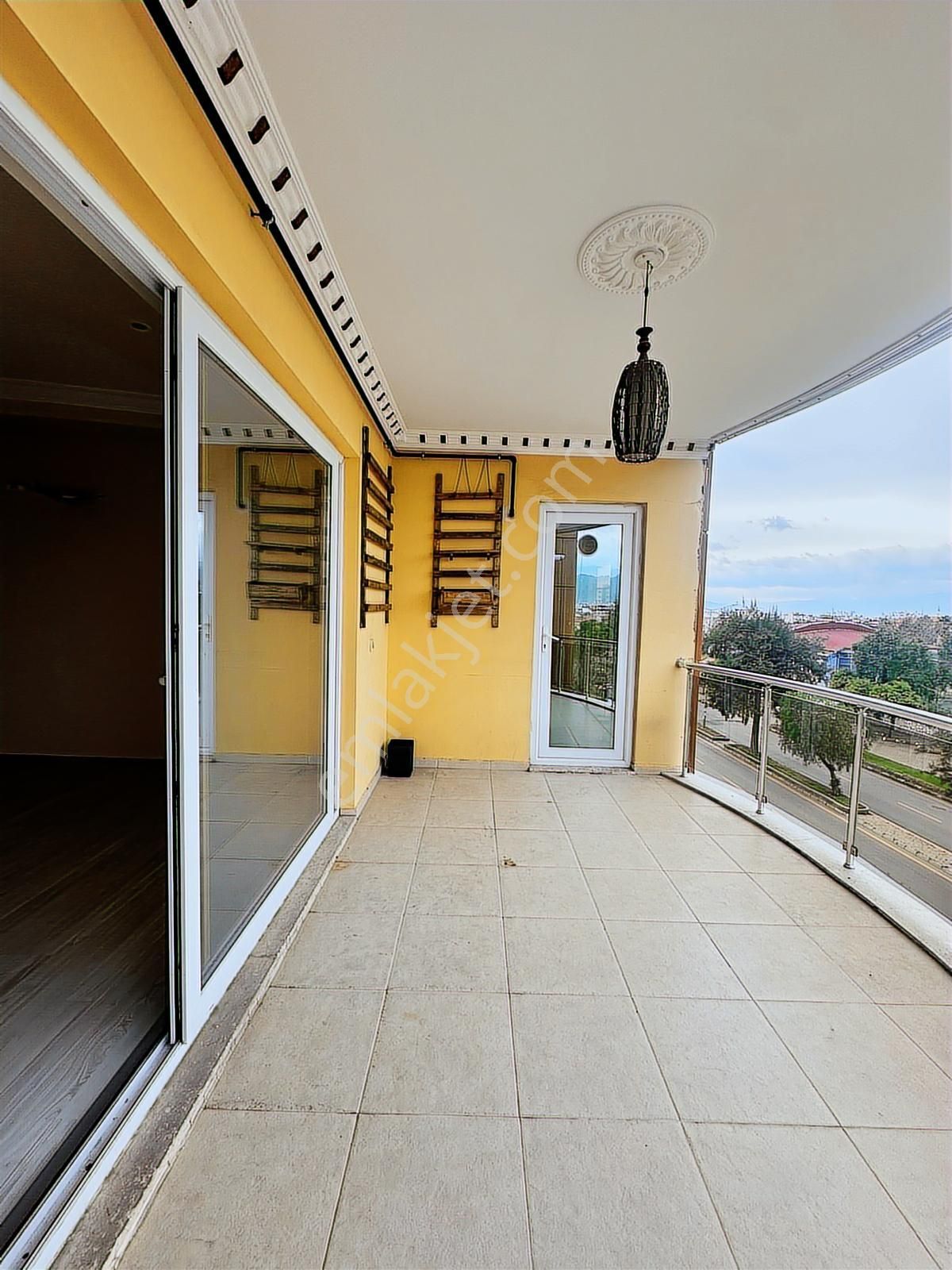 Yeşil Mahallede 3+1 Satılık Daire - Görsel 3