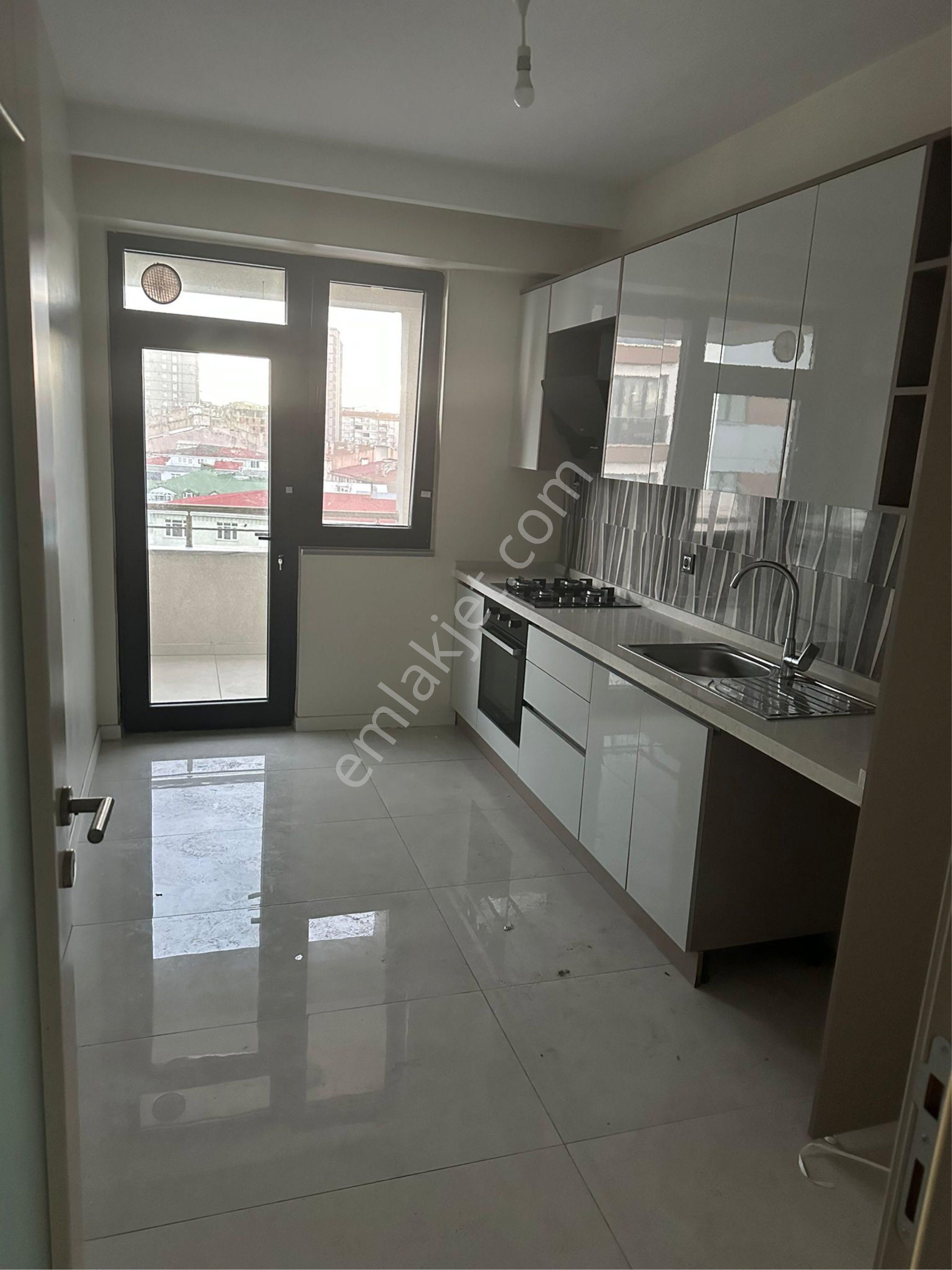 Baykal İnş.asgüntrio Site İcinde Kapalı Otoparklı Kiralık Daire - Görsel 5