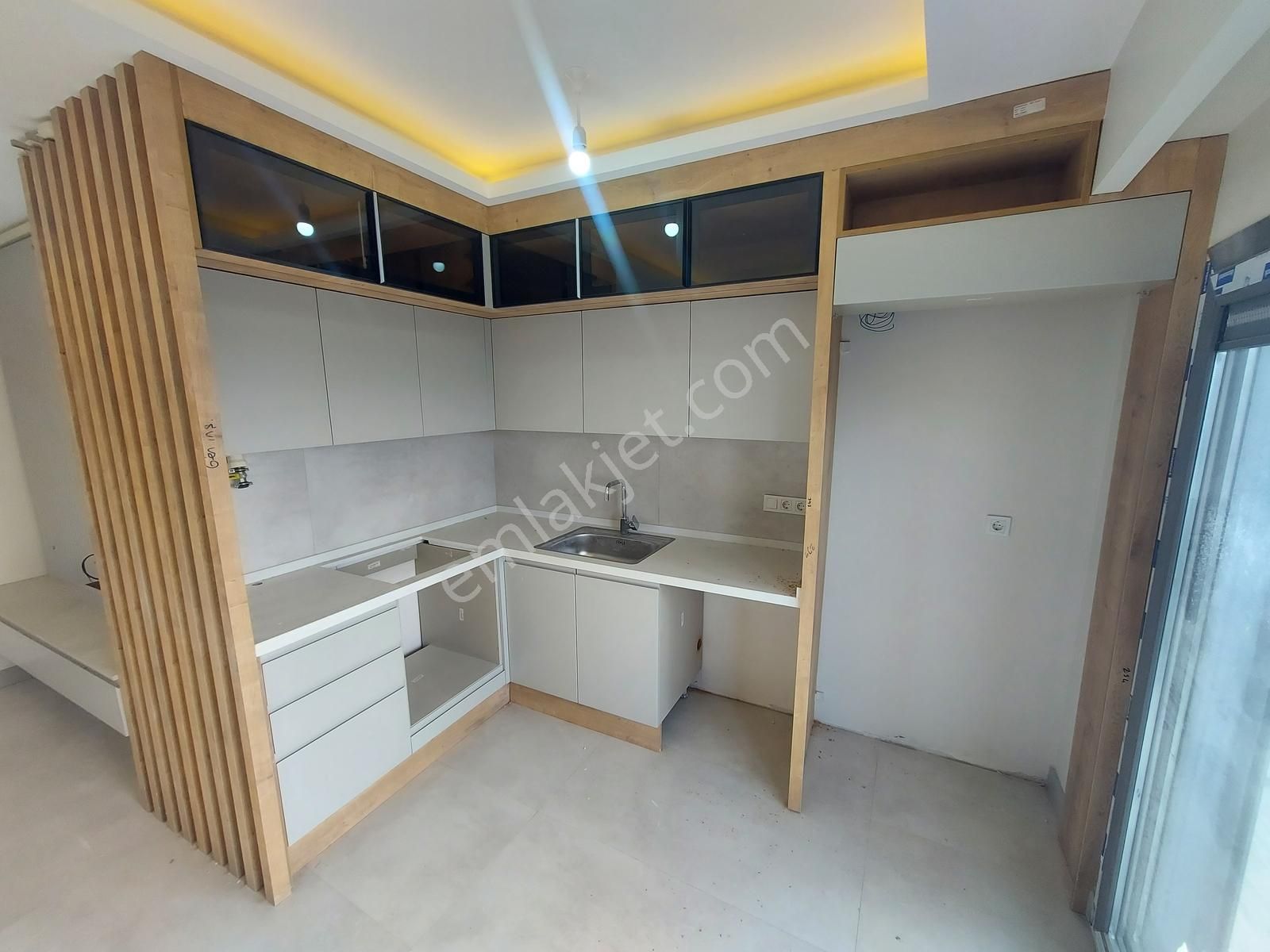 Seferihisar Ç.ibrahimin Karakayalar Bölgesinde Satılık 1+1 Daire - Görsel 2