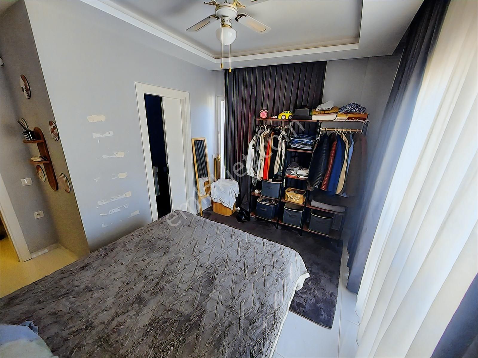 Çeşme Merkezde Satılık 3+1 Daire !!! - Görsel 15