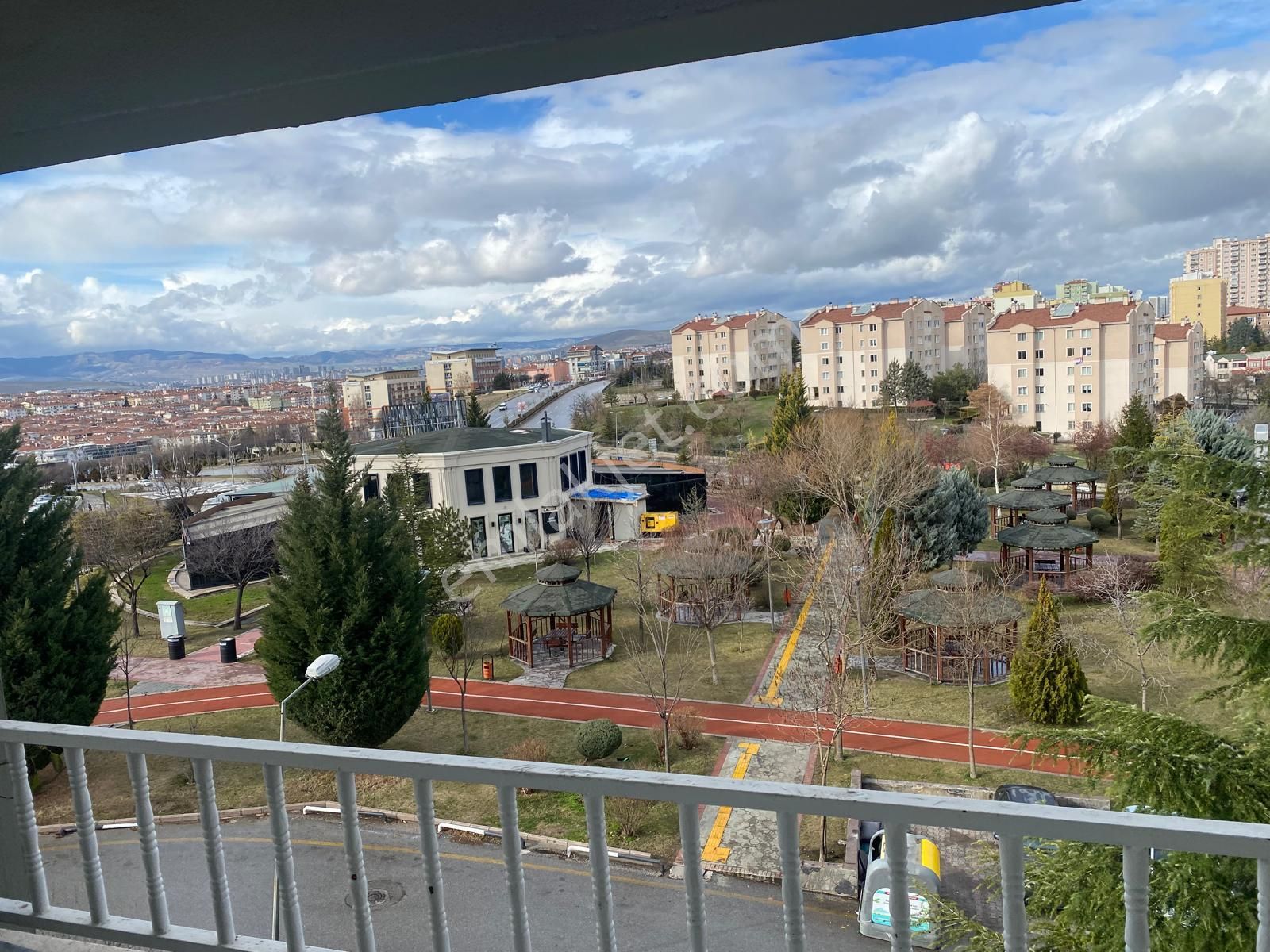 Ulaş Emlak Elvankent Batı Adalet Srayı Bitişiği Site İçerisinde - Görsel 15