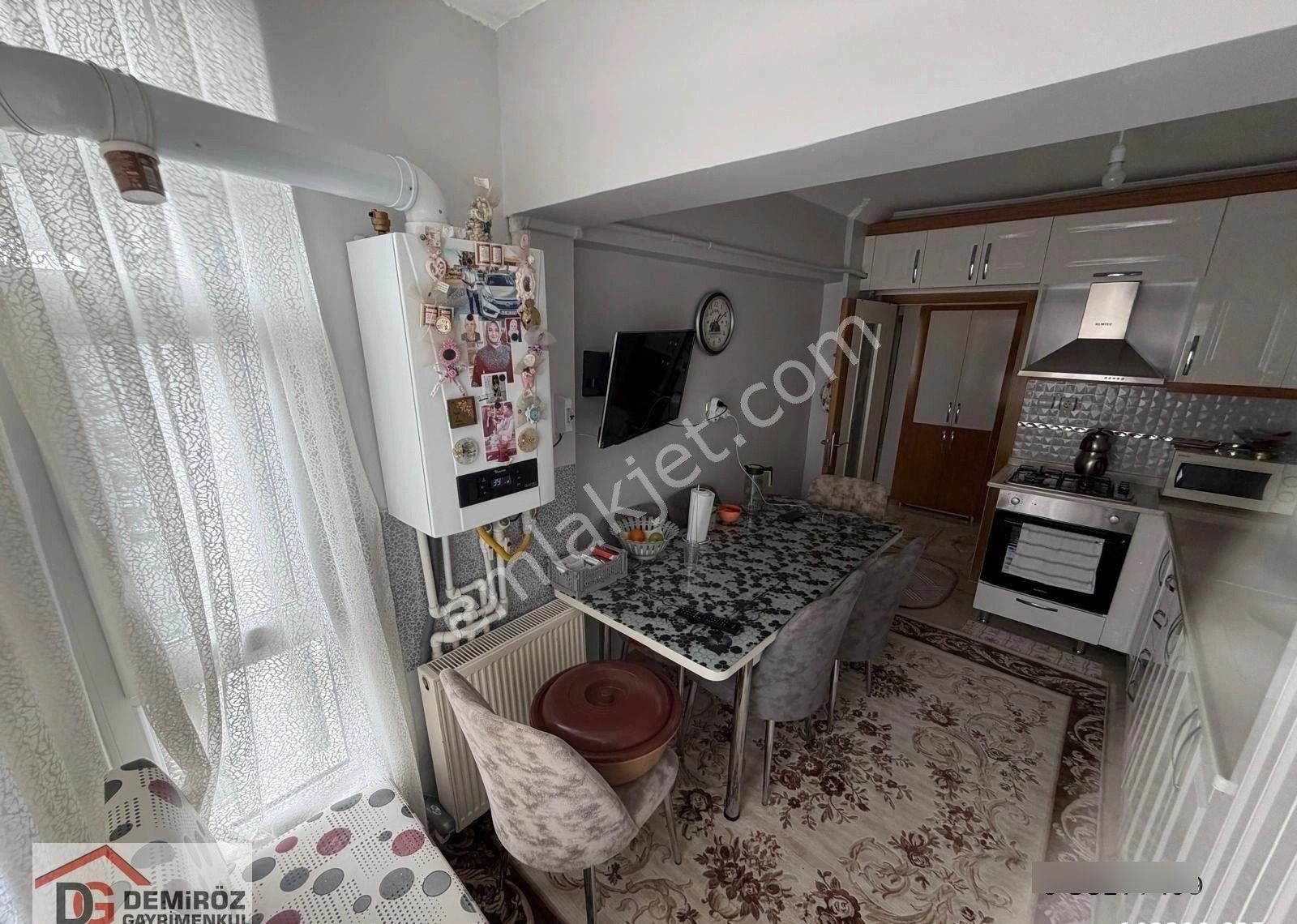 Site İçinde Full Yapılı Güney&doğu Cephe Geniş Son Kat Daire!! - Görsel 8