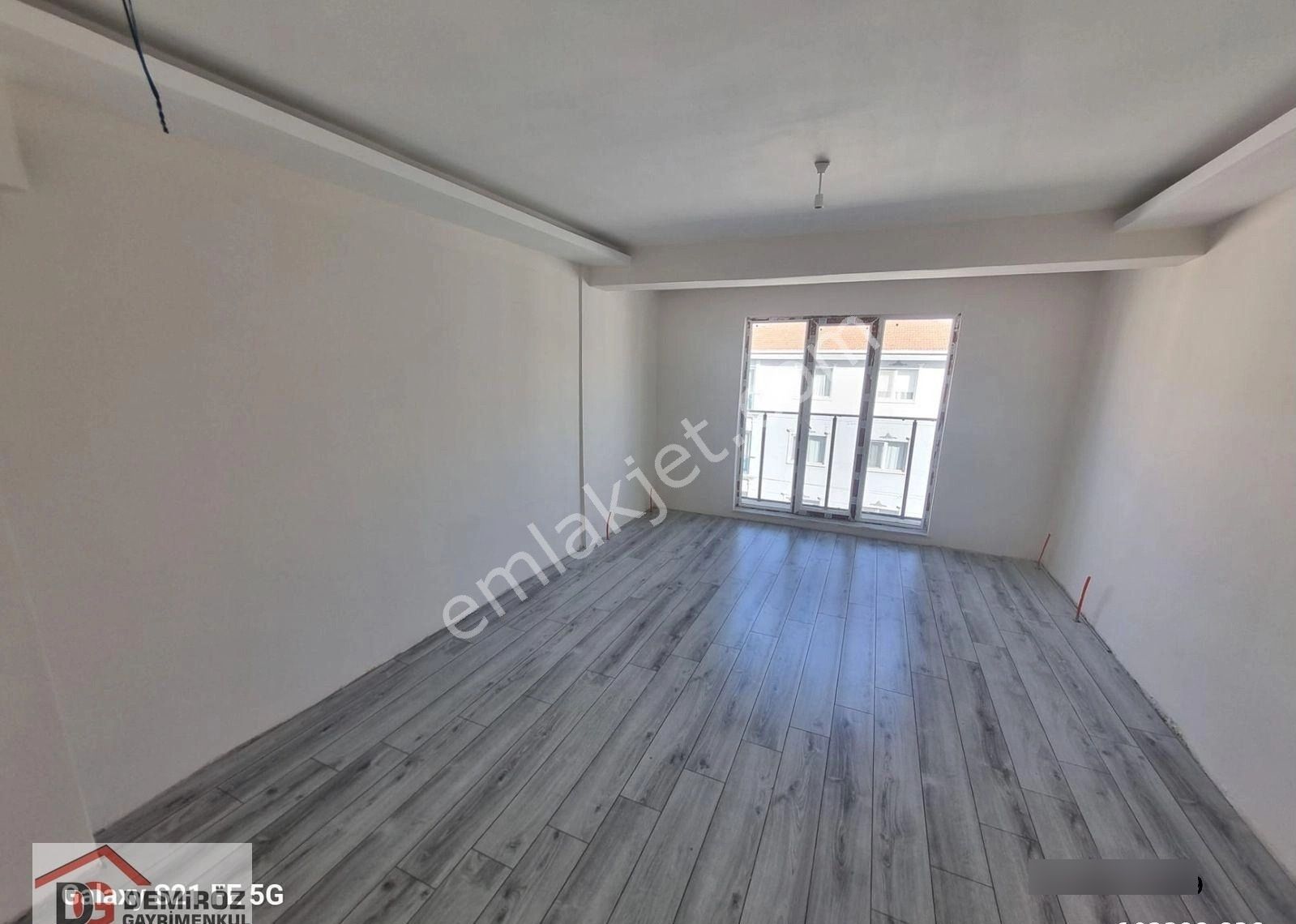 29 Ekim Mahallesinde Katta Ferah 3+1 Geniş Yapılı Dairemiz !! - Görsel 26