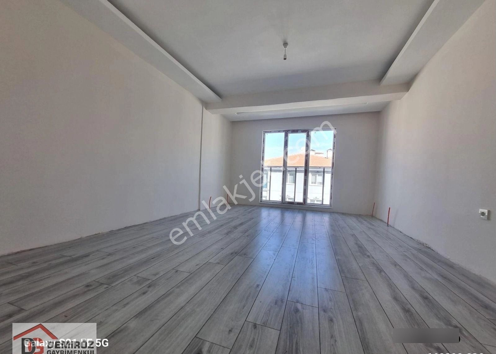 29 Ekim Mahallesinde Katta Ferah 3+1 Geniş Yapılı Dairemiz !! - Görsel 32