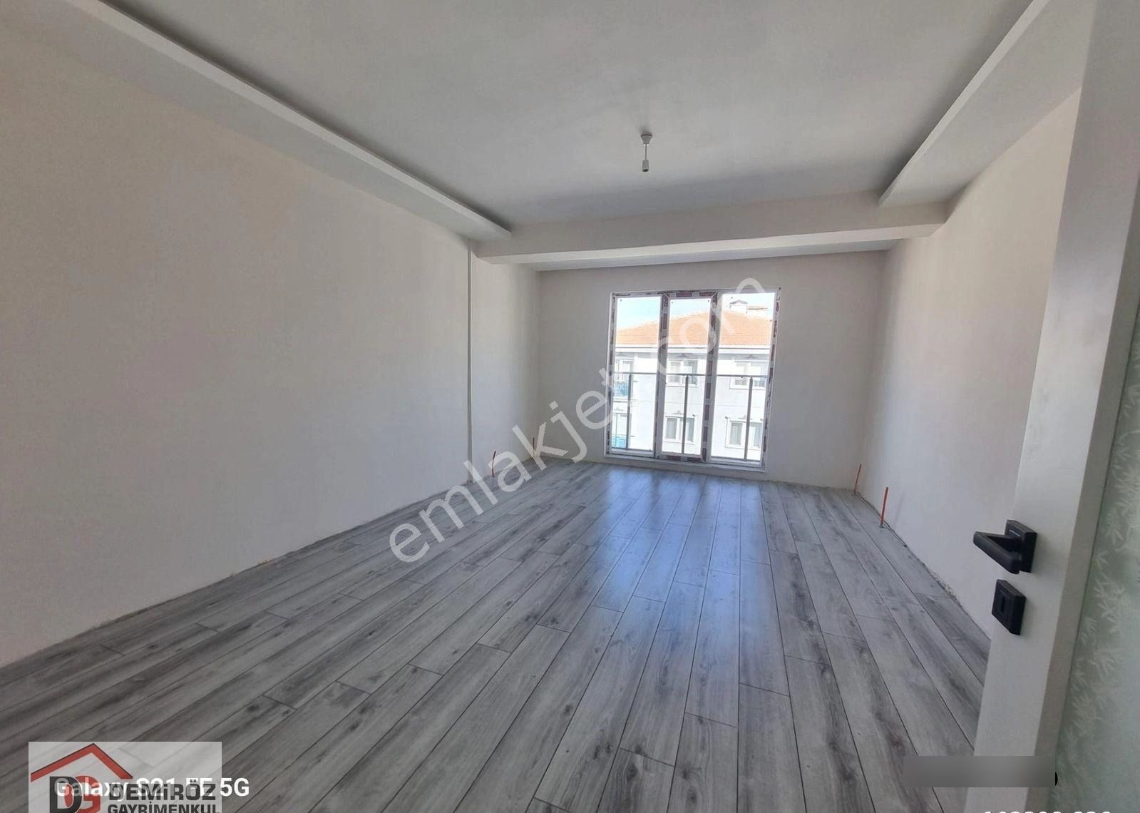 29 Ekim Mahallesinde Katta Ferah 3+1 Geniş Yapılı Dairemiz !! - Görsel 19