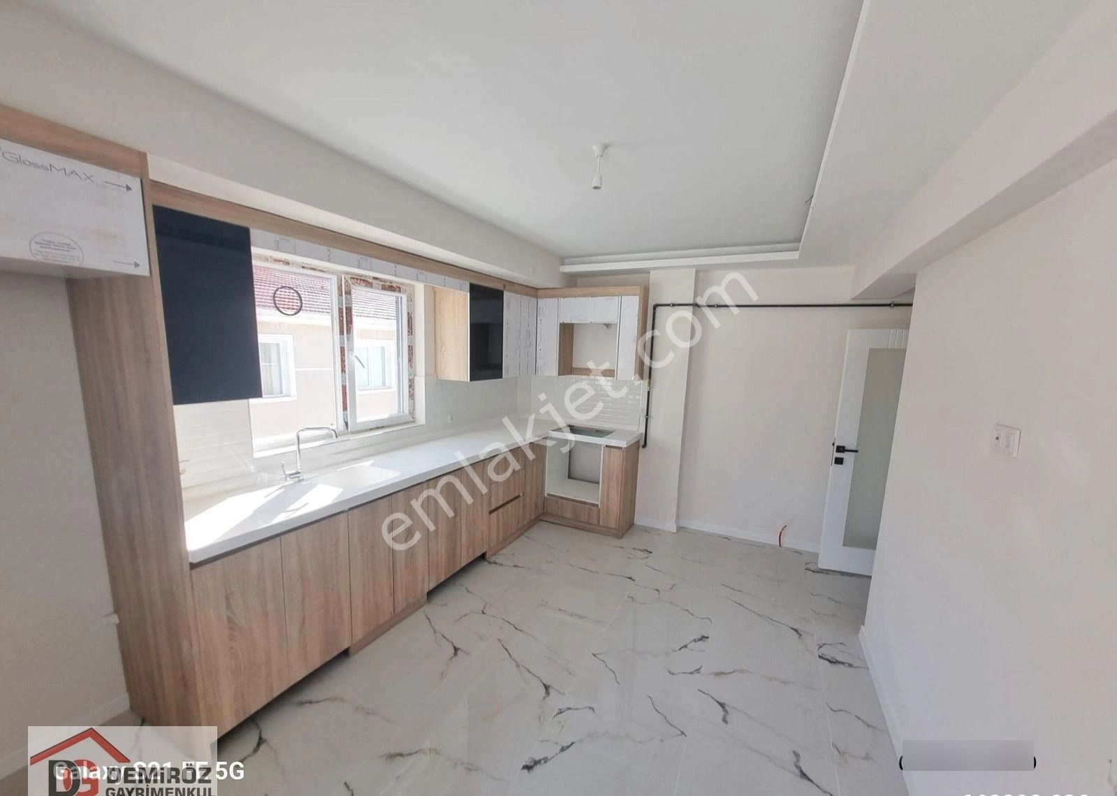 29 Ekim Mahallesinde Katta Ferah 3+1 Geniş Yapılı Dairemiz !! - Görsel 9