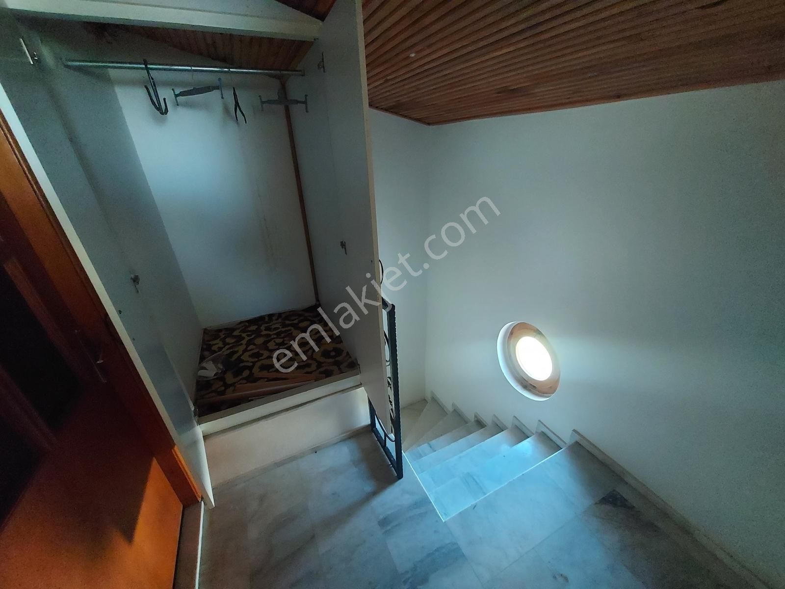 Doğanbeyde Meltem Tur Sit. Deniz Tarafında Satılık 3+1 Villa !!! - Görsel 13