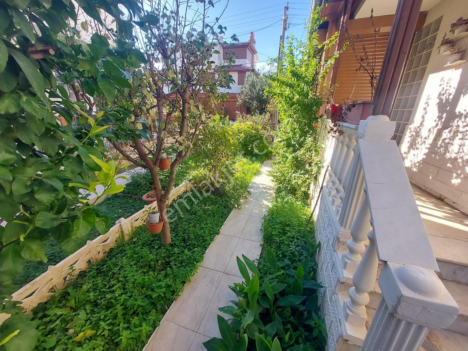 Doğanbeyde Meltem Tur Sit. Deniz Tarafında Satılık 3+1 Villa !!! - Görsel 24