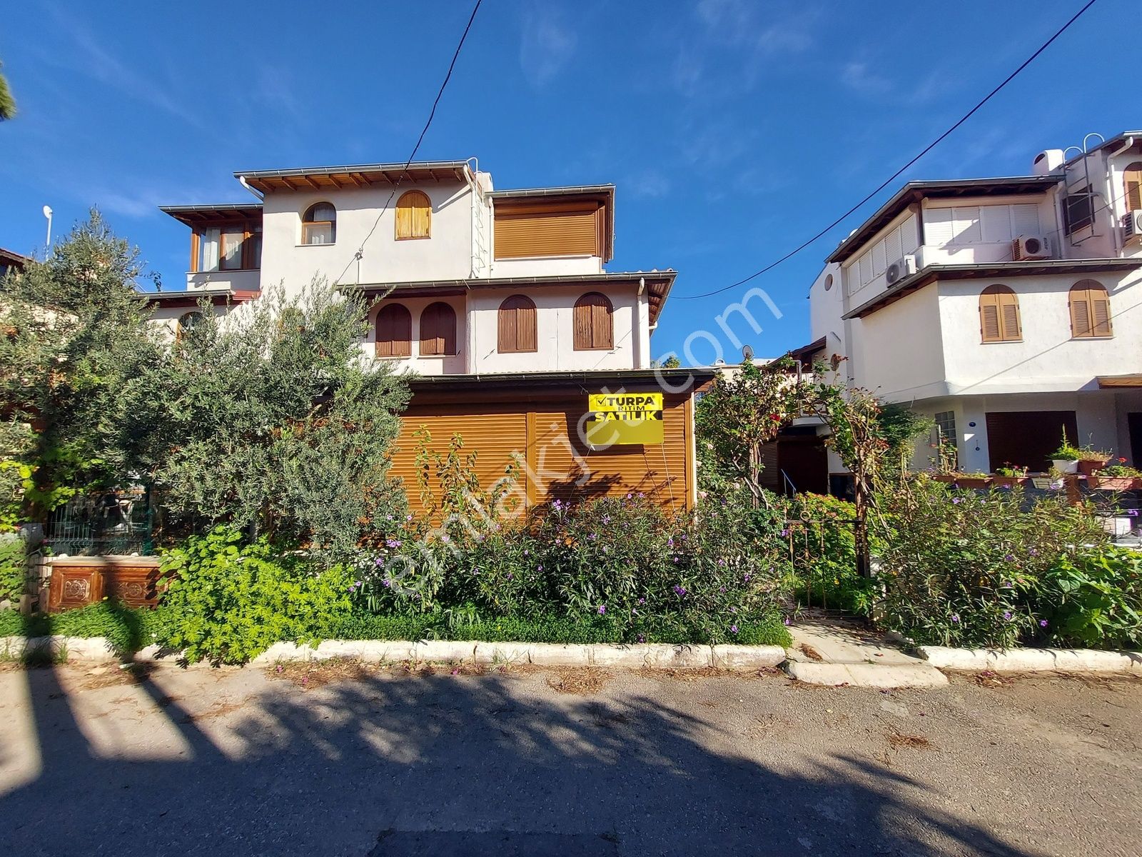 Doğanbeyde Meltem Tur Sit. Deniz Tarafında Satılık 3+1 Villa !!! - Görsel 30