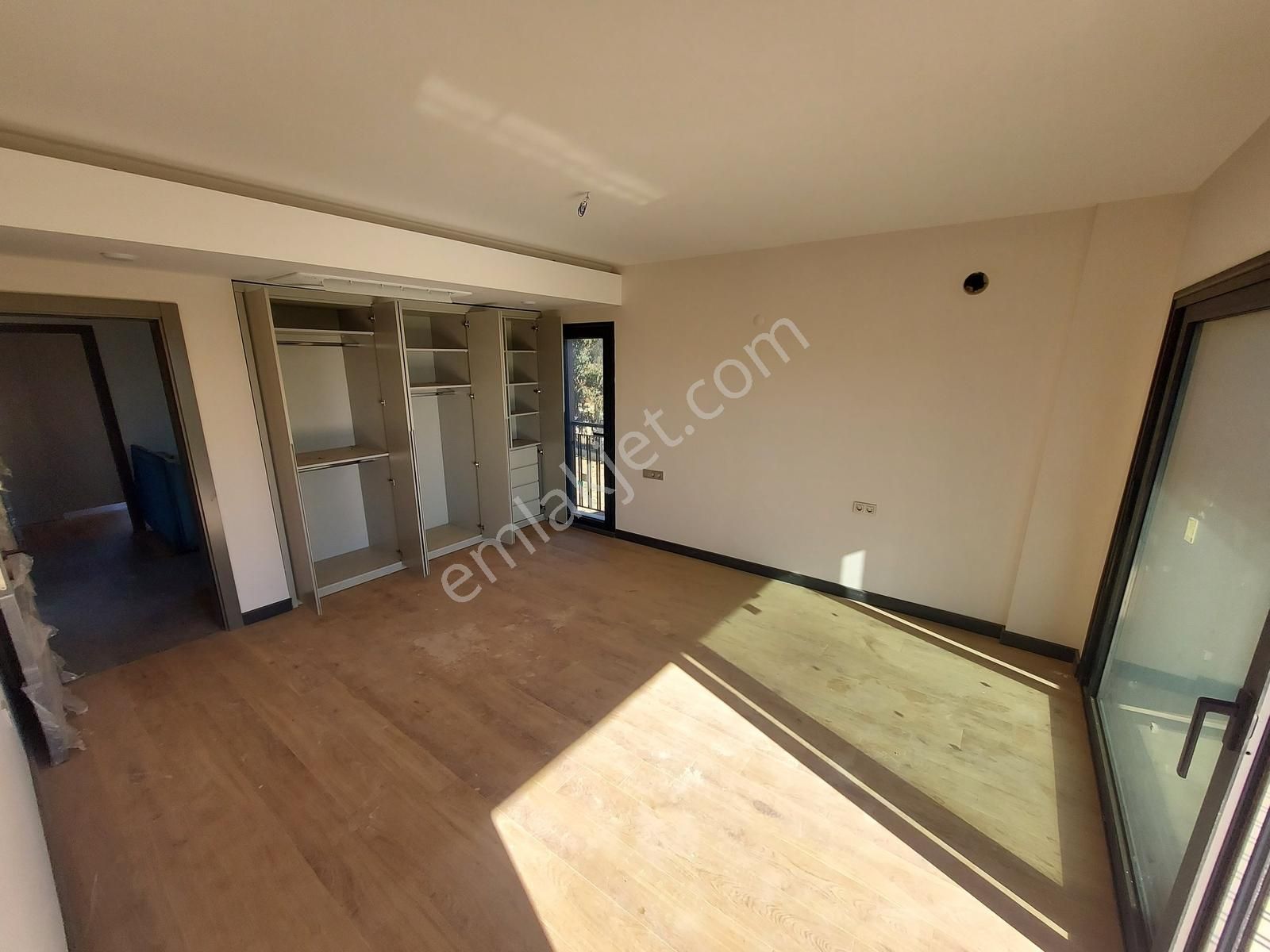 Seferihisar Doğanbeyde Satılık Deniz Manzaralı 3+1 Villa !!! - Görsel 18