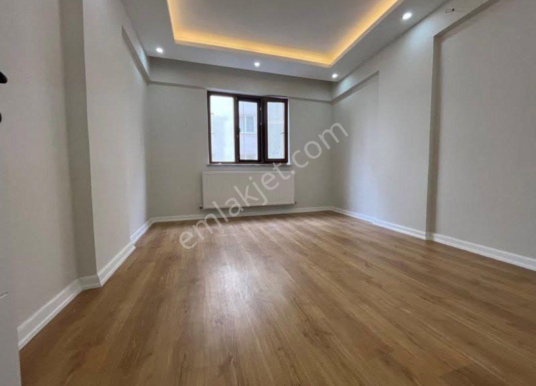 Bostanlı Mah. Kiralık 2+1 Daire Ev Sahibinden - Görsel 13