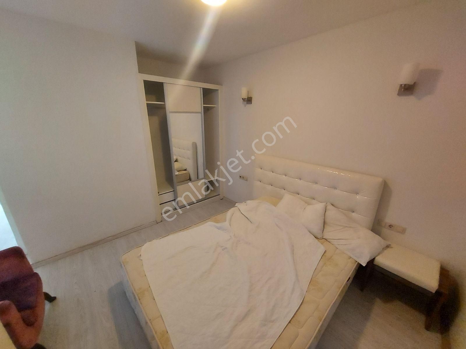 Çeşme Merkezde Site İçi Satılık 1+1 Daire - Görsel 17