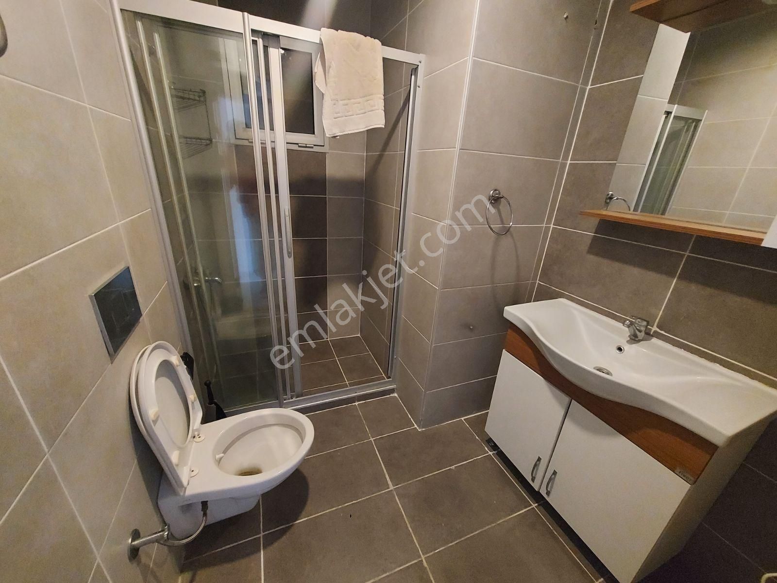 Çeşme Merkezde Site İçi Satılık 1+1 Daire - Görsel 2