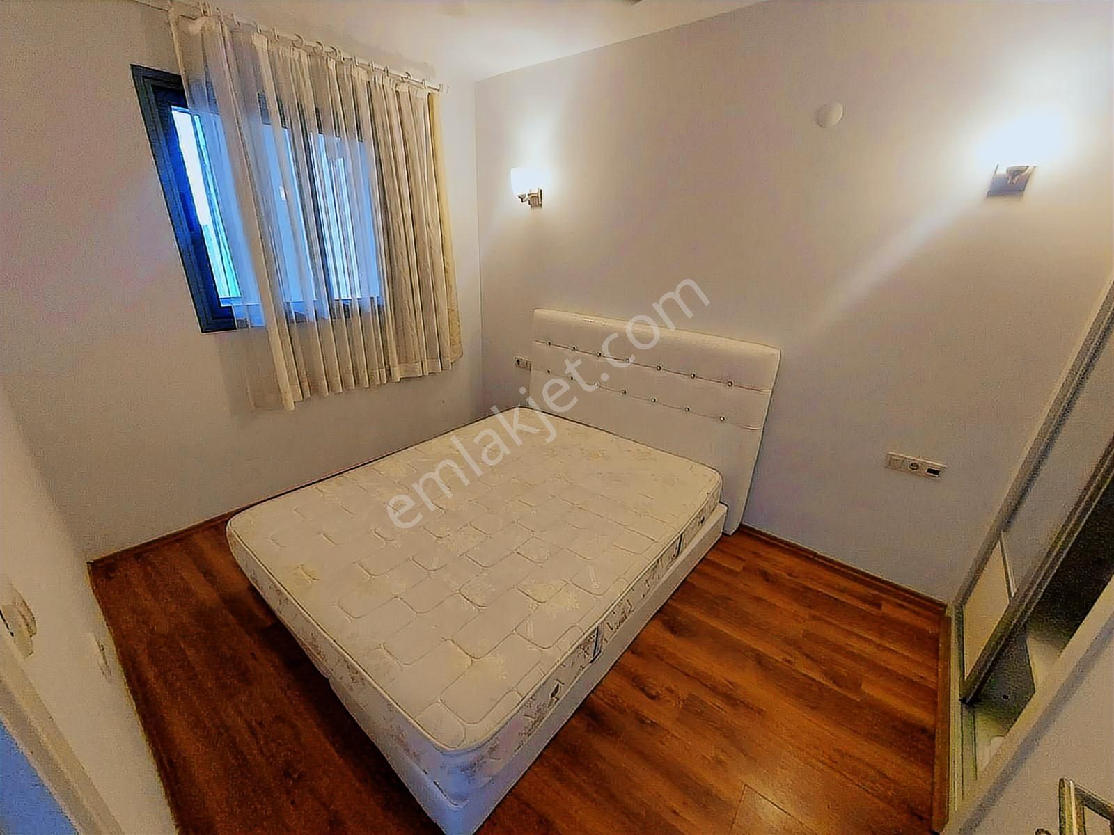 Çeşme Merkezde Site İçi Deniz Manzaralı Satılık 1+1 Daire - Görsel 23