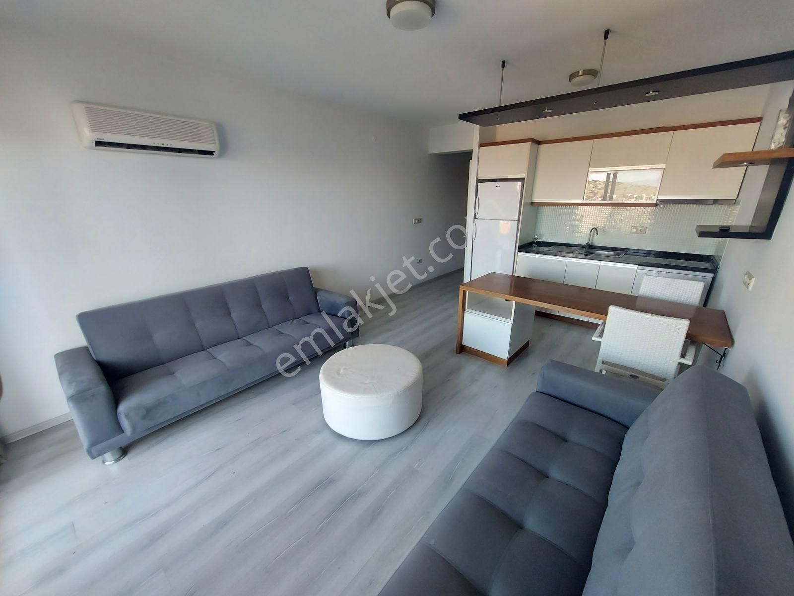 Çeşme Merkezde Site İçi Deniz Manzaralı Satılık 1+1 Daire - Görsel 5