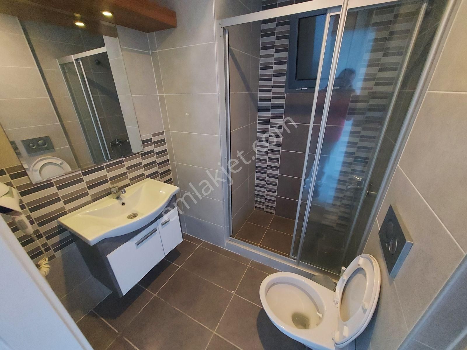 Çeşme Merkezde Site İçi Deniz Manzaralı Satılık 1+1 Daire - Görsel 25