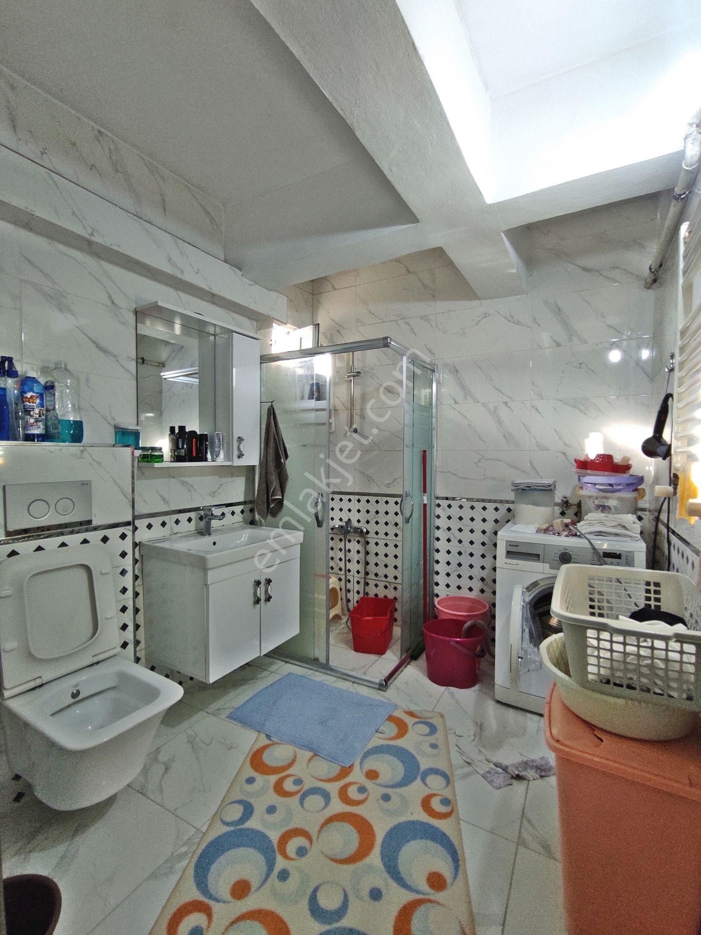 Bahçelievler Cumhuriyet Mah 85,m2-2+1-4,kat Daire - Görsel 21