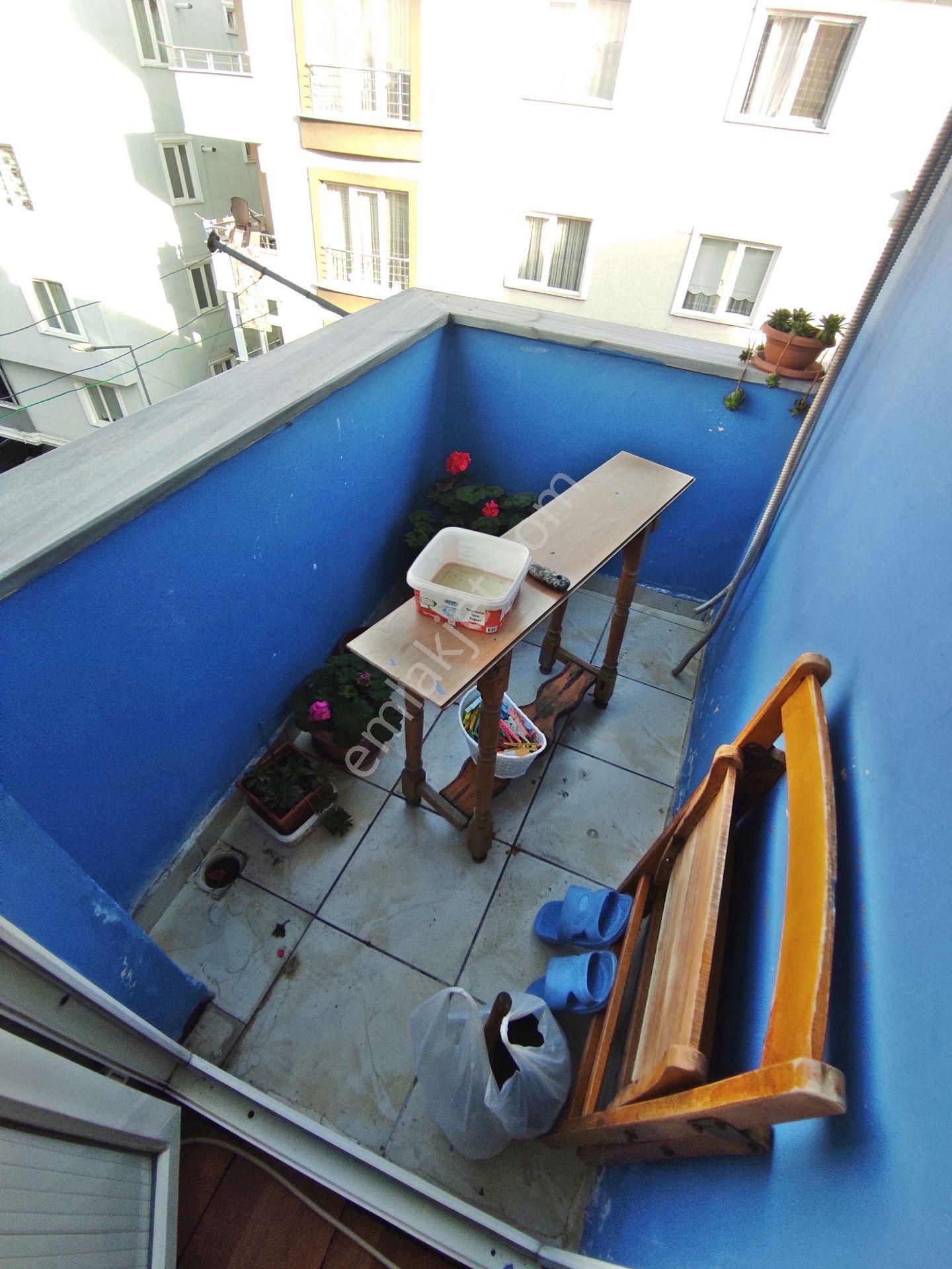 Bahçelievler Cumhuriyet Mah 85,m2-2+1-4,kat Daire - Görsel 9