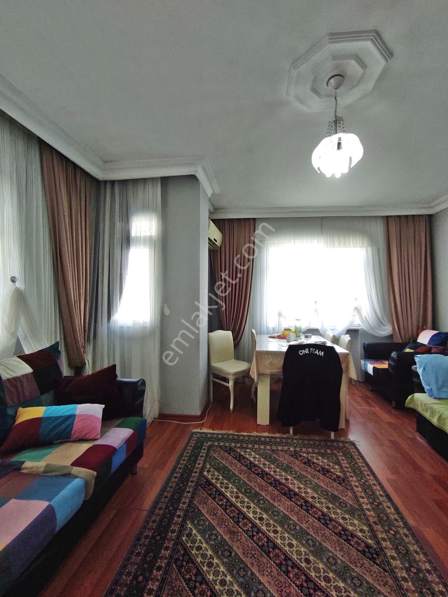 Bahçelievler Cumhuriyet Mah 85,m2-2+1-4,kat Daire - Görsel 3