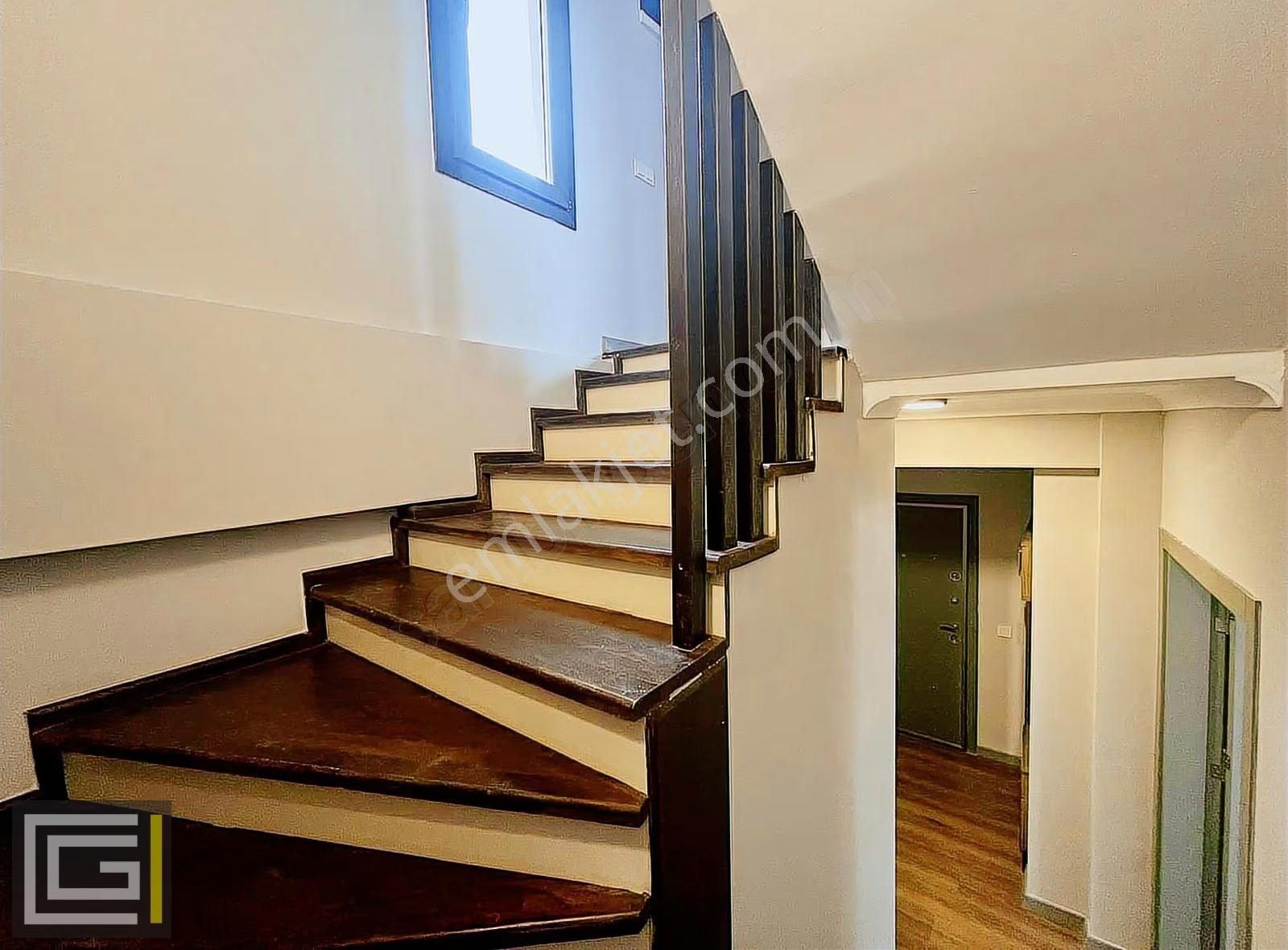 Çalış Plajına Yakın Kaliteli İşçilik Eşyalı 3+1 İkiz Villa - Görsel 3