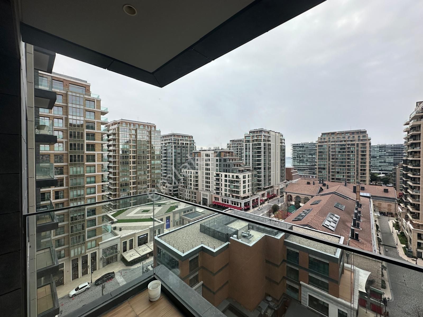 Çiğdem Emlak'tan Büyükyalıda Ayrı Mutfak Balkonlu 2+1 Satılık - Görsel 14