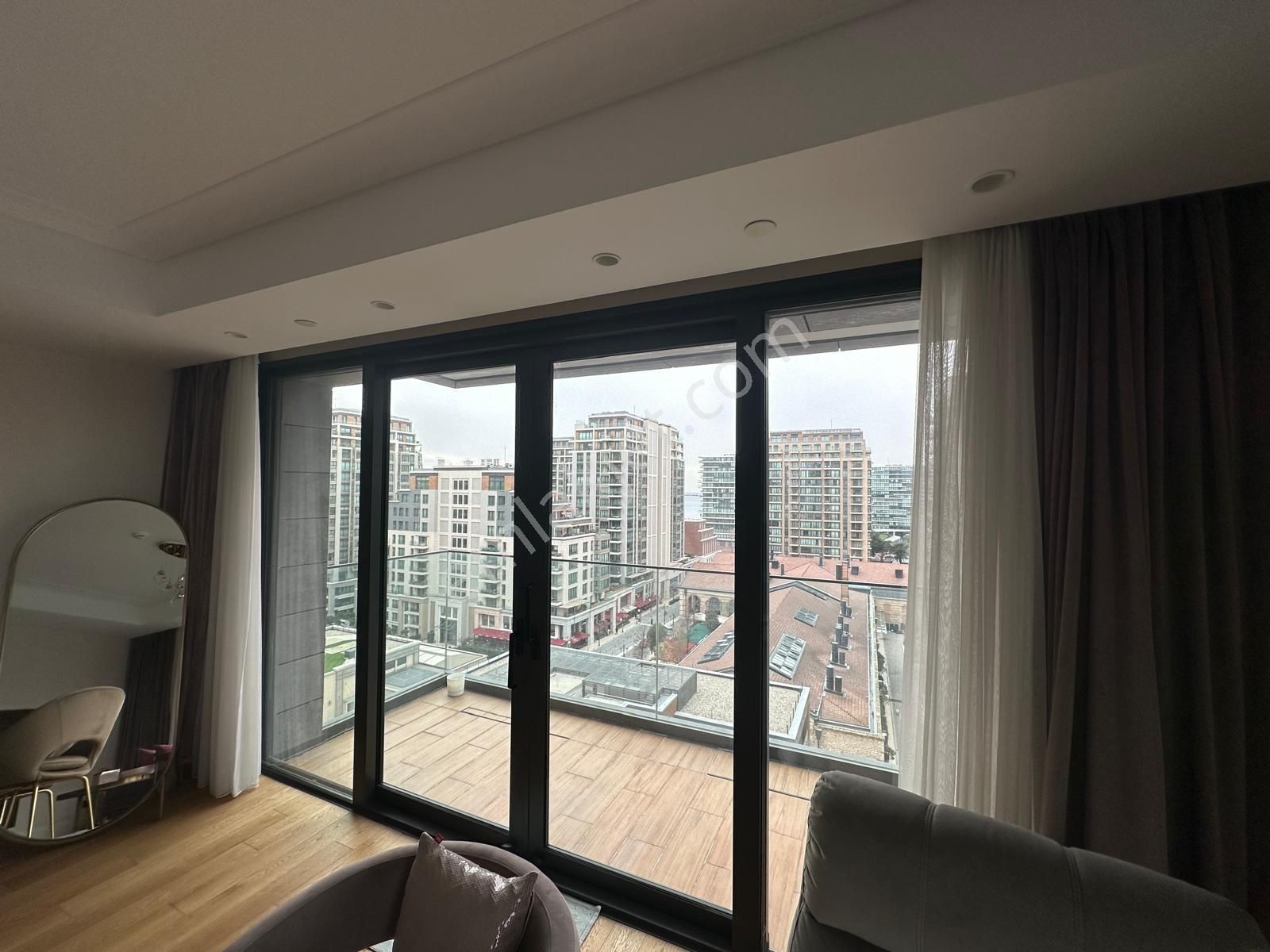 Çiğdem Emlak'tan Büyükyalıda Ayrı Mutfak Balkonlu 2+1 Satılık - Görsel 19