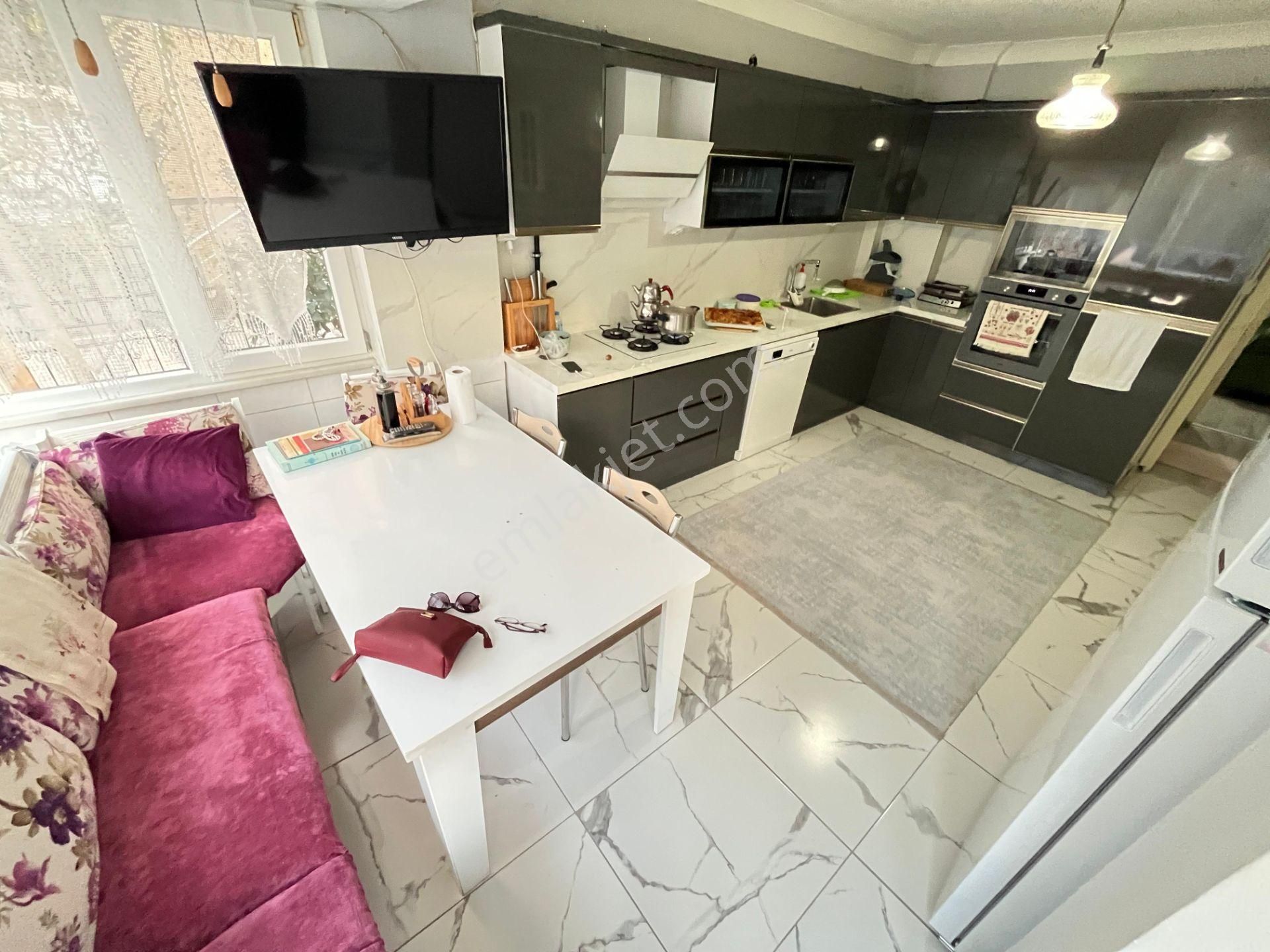 ▶ ▶ Akçay Körfez'den Bahçeli Geniş Kullanımlı Ön Cephe 3+1 Satılık Daire - Görsel 5