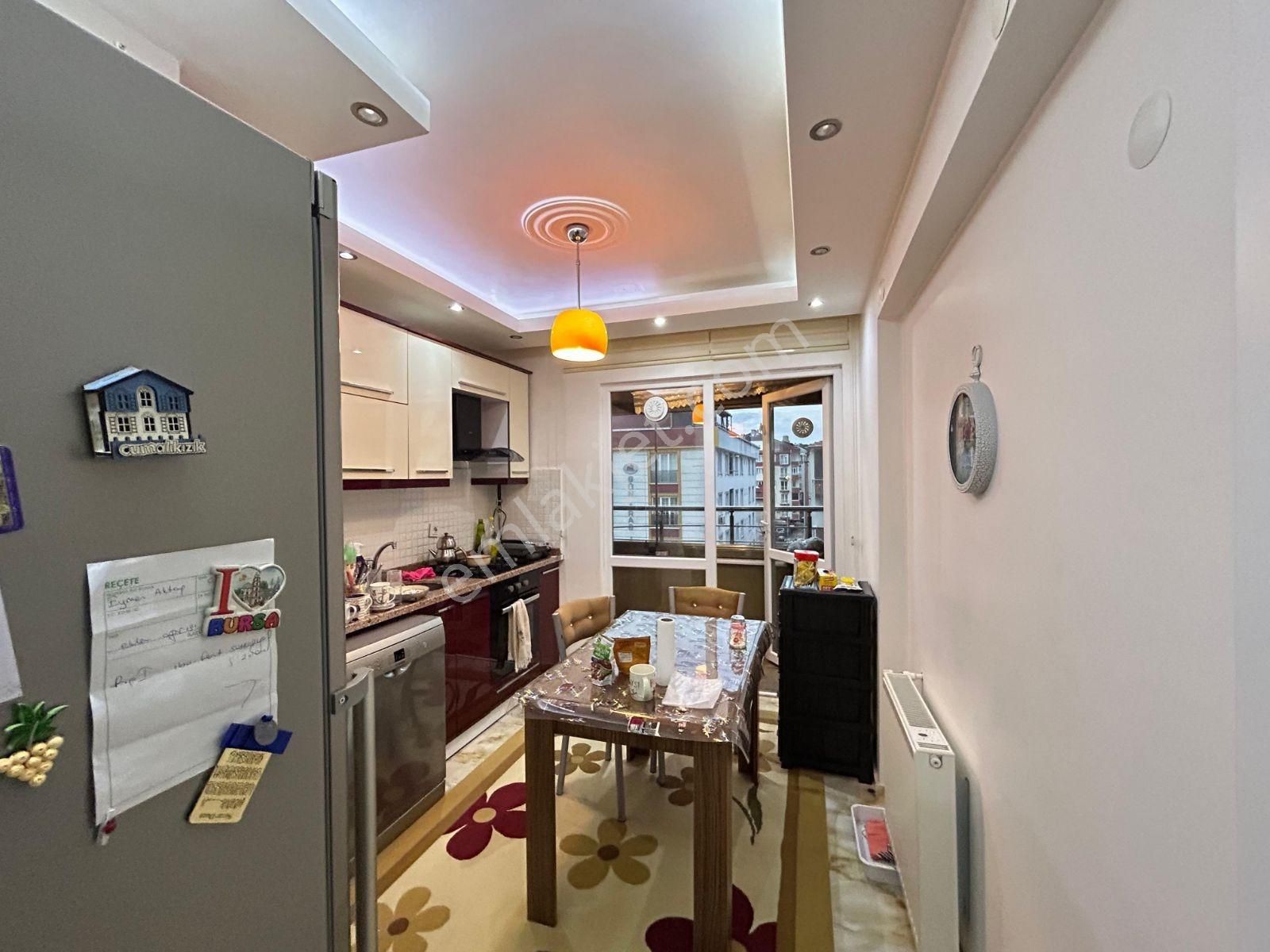 Namık Kemal Bulvarında 3+2 190 M² Dubleks Fırsat Daire - Görsel 24