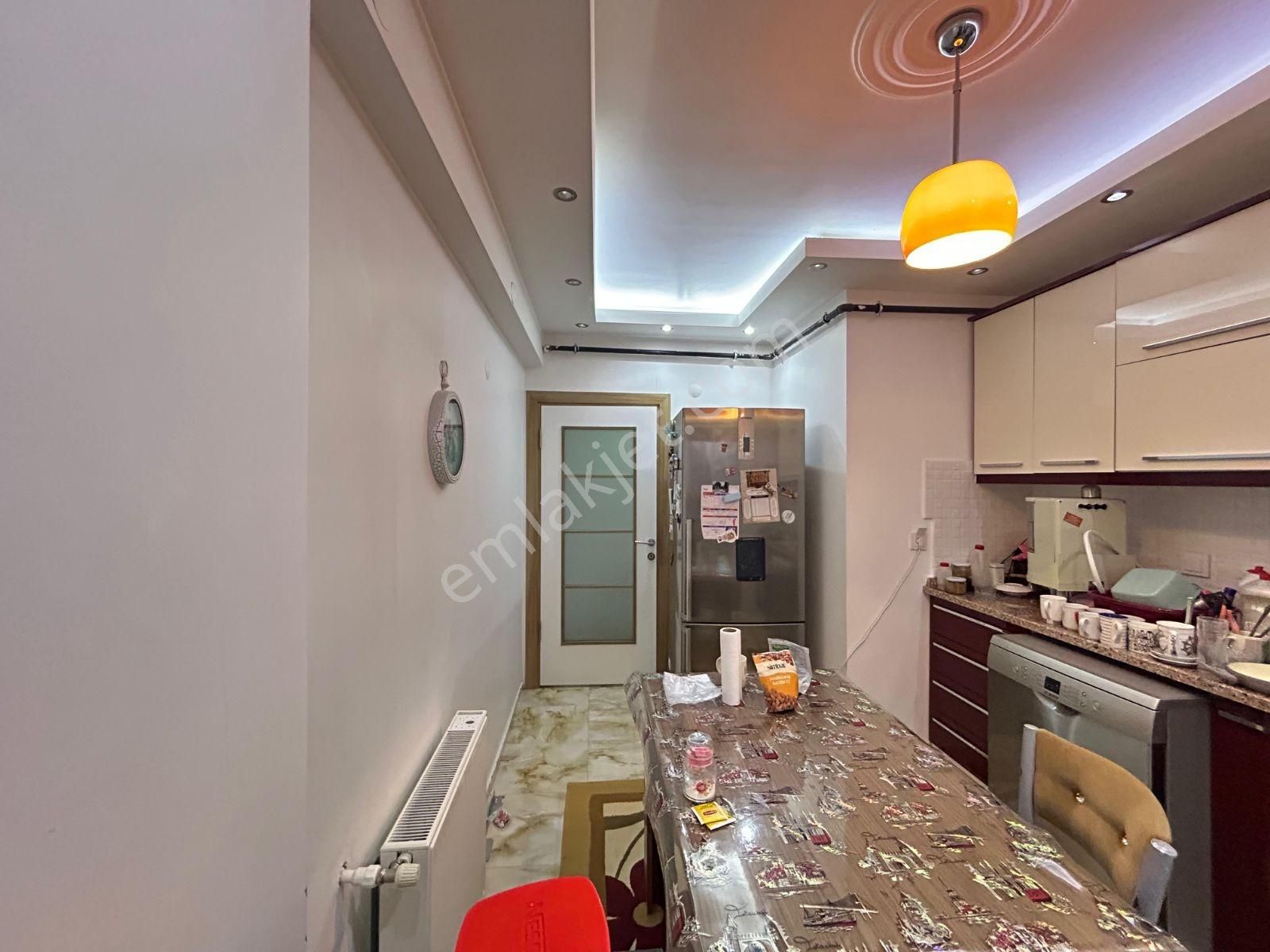 Namık Kemal Bulvarında 3+2 190 M² Dubleks Fırsat Daire - Görsel 6