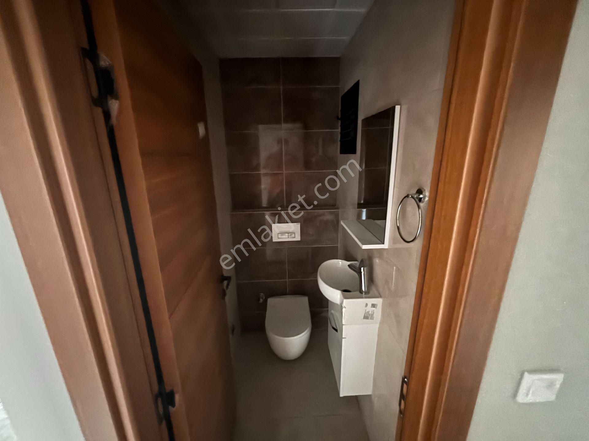 Deniz, Havuz, İzmir Manzaralı Site İçi Arakat, D.gazlı, Klimalı, K.mutfak 2+1 Daire - Görsel 26