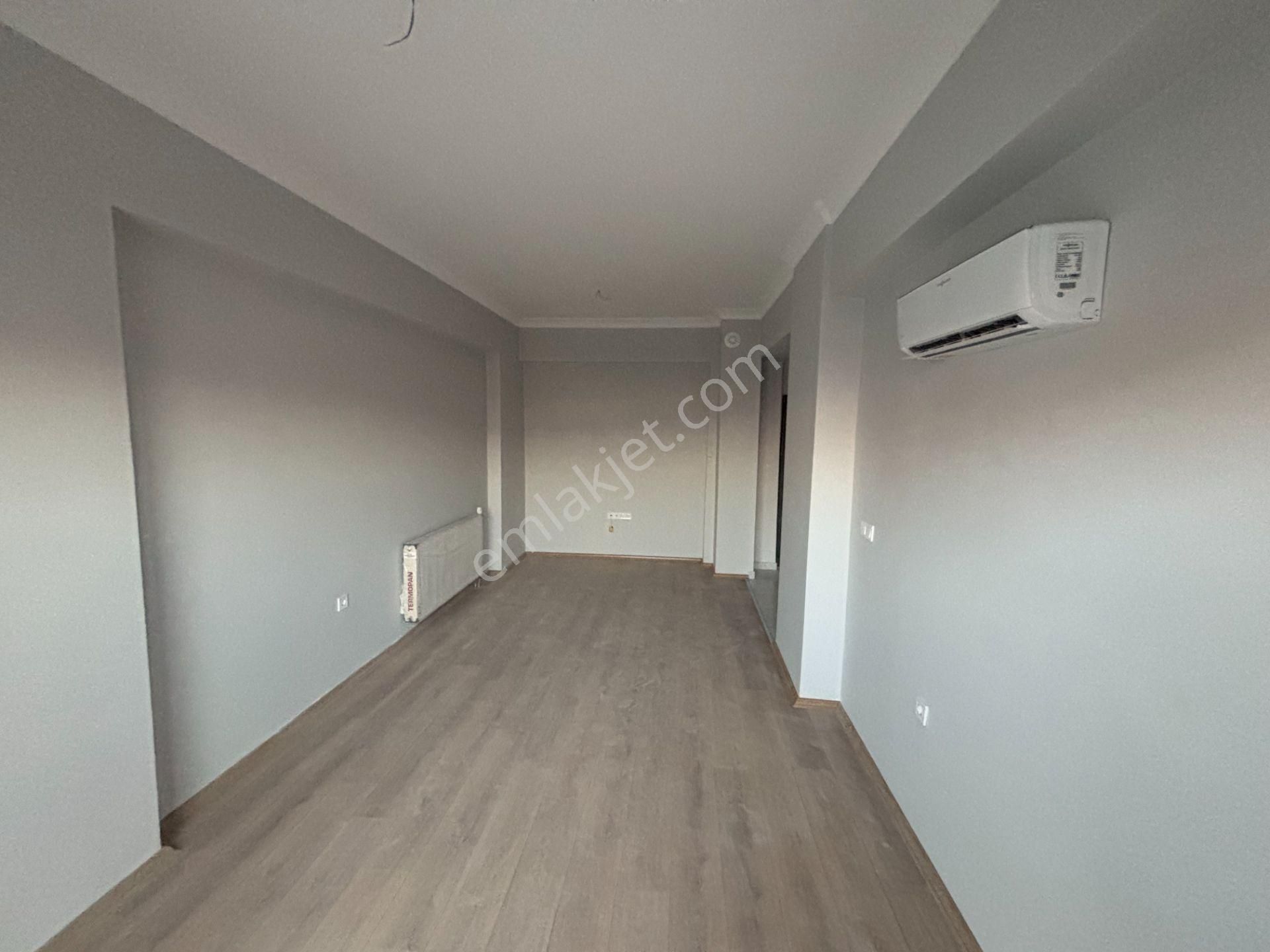 Deniz, Havuz, İzmir Manzaralı Site İçi Arakat, D.gazlı, Klimalı, K.mutfak 2+1 Daire - Görsel 14