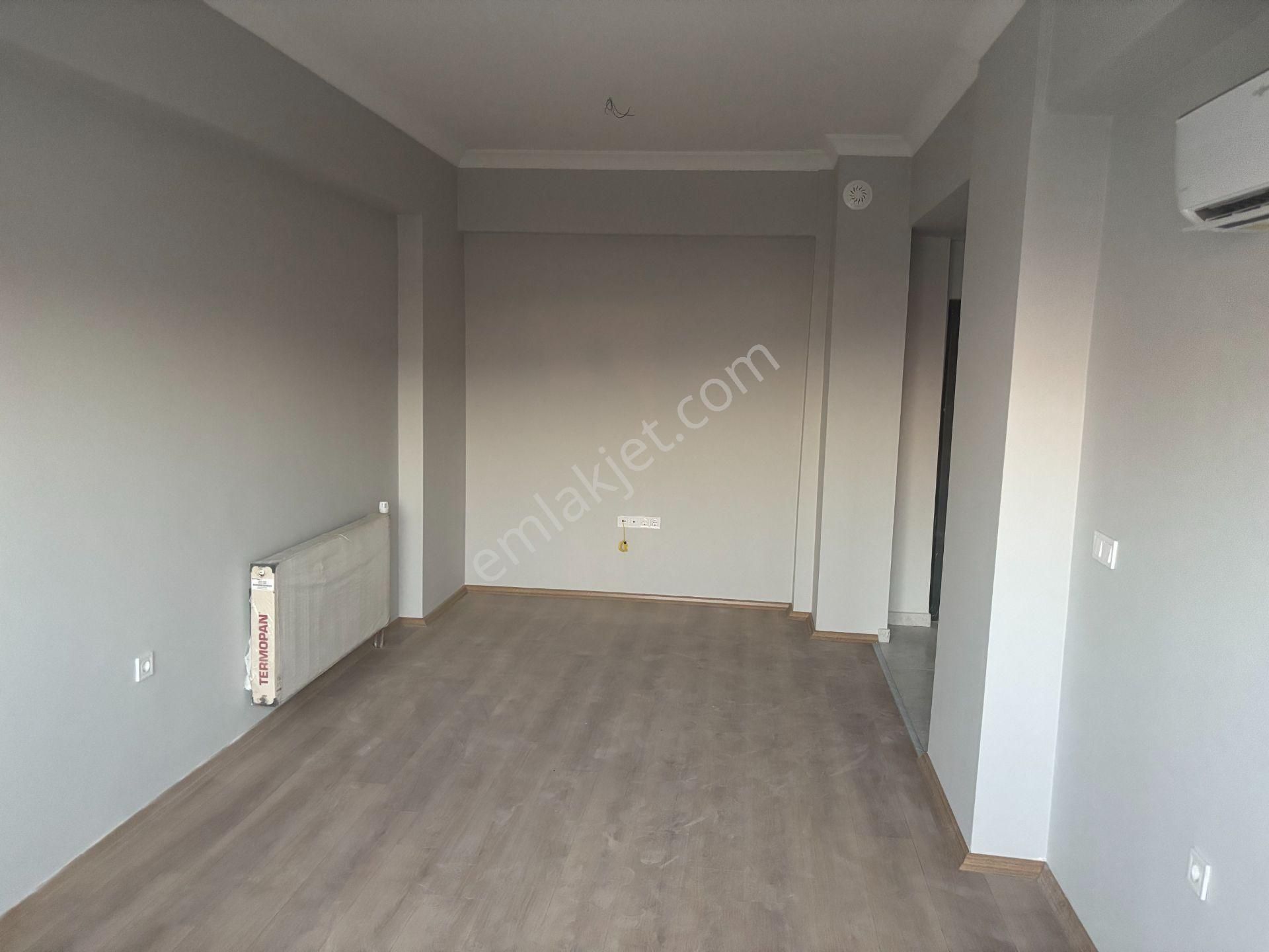 Deniz, Havuz, İzmir Manzaralı Site İçi Arakat, D.gazlı, Klimalı, K.mutfak 2+1 Daire - Görsel 13